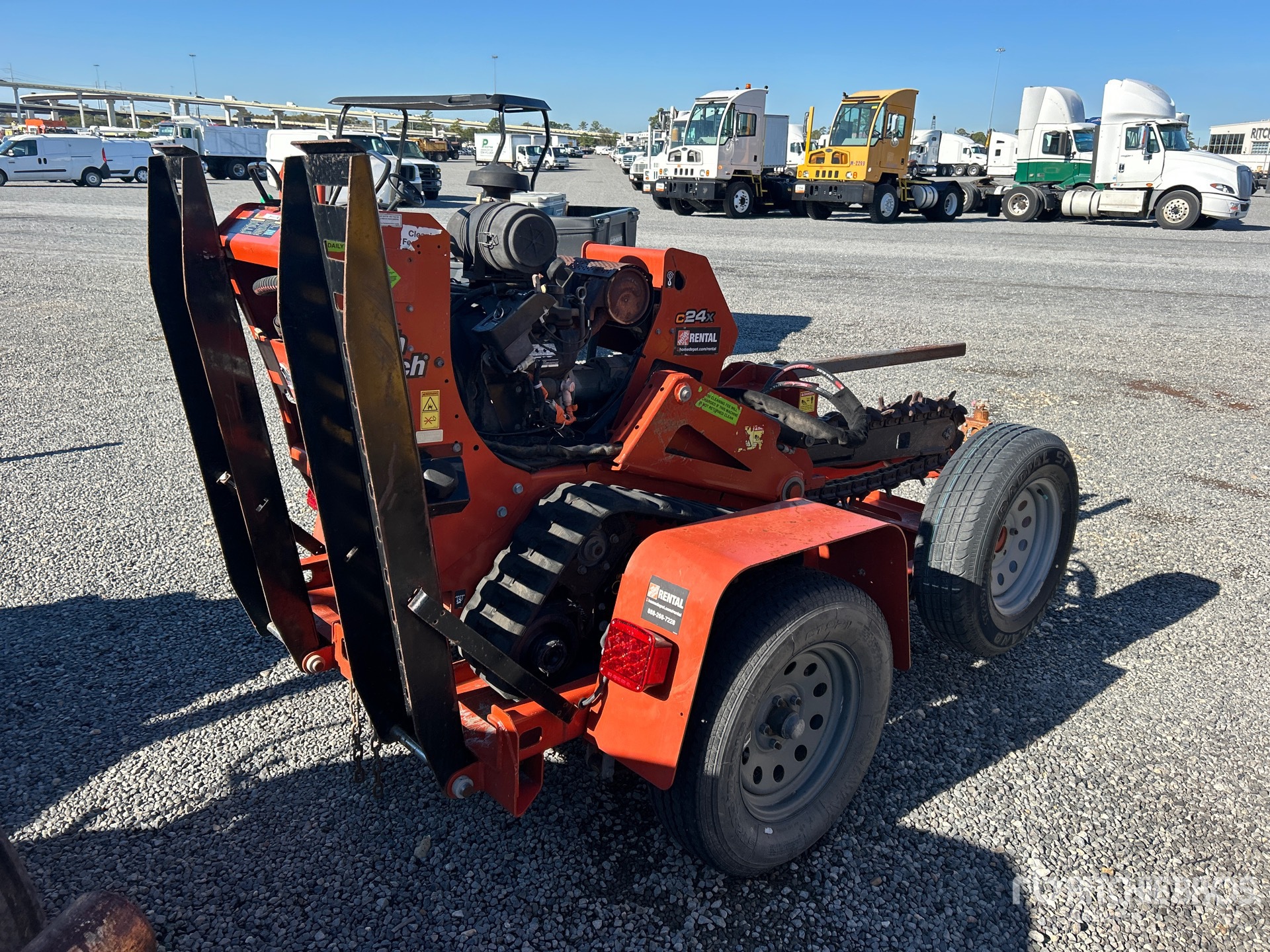 General Appearance with Picture, Right Rear Corner