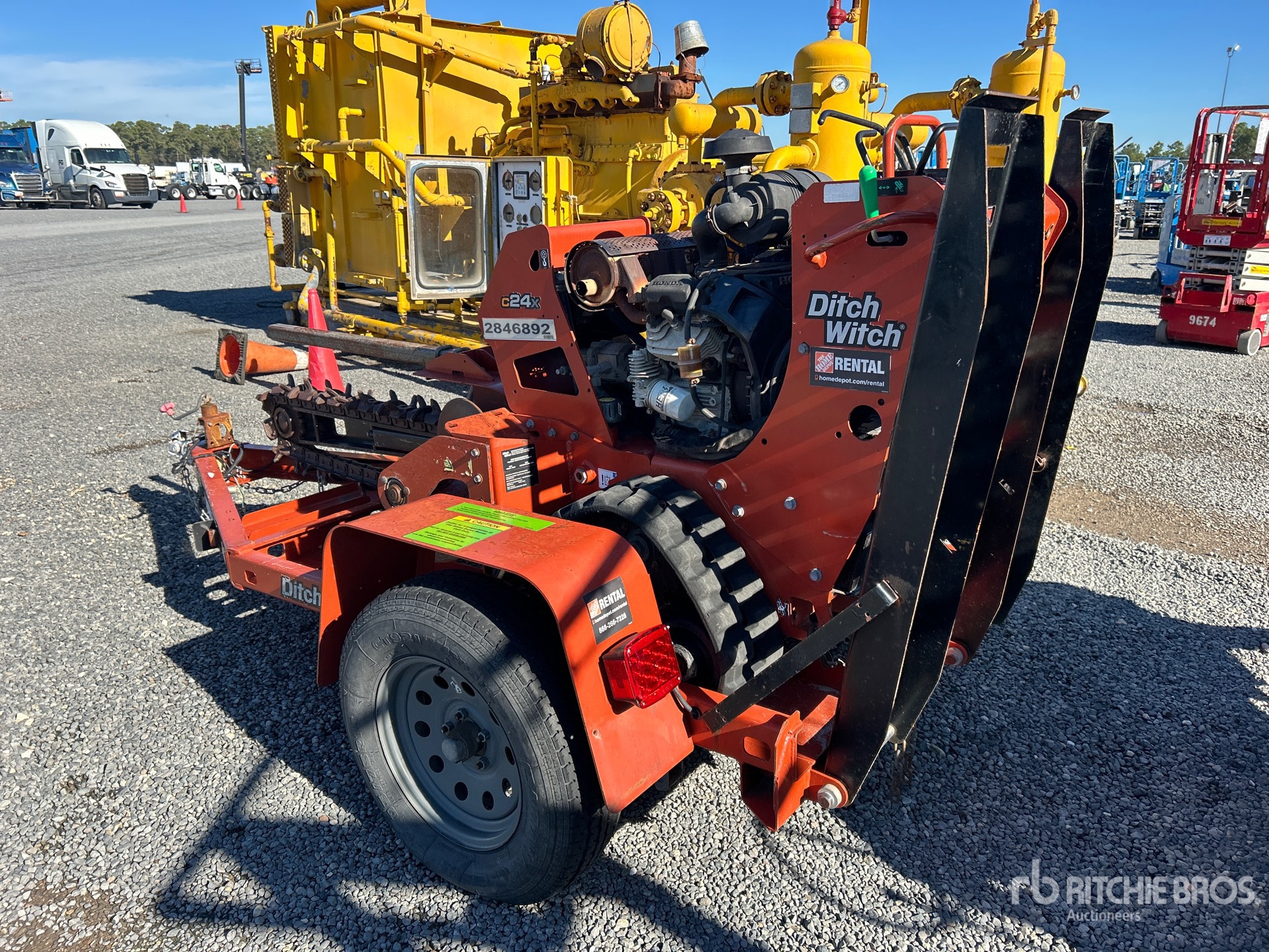 General Appearance with Picture, Left Rear Corner