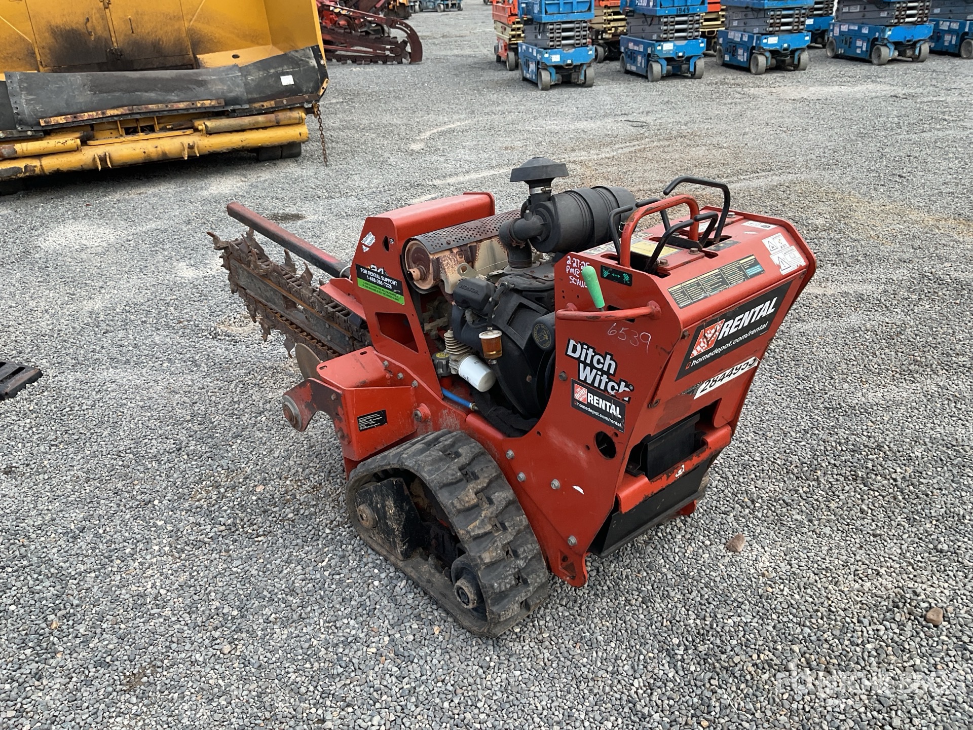 General Appearance with Bild, Ecke hinten links