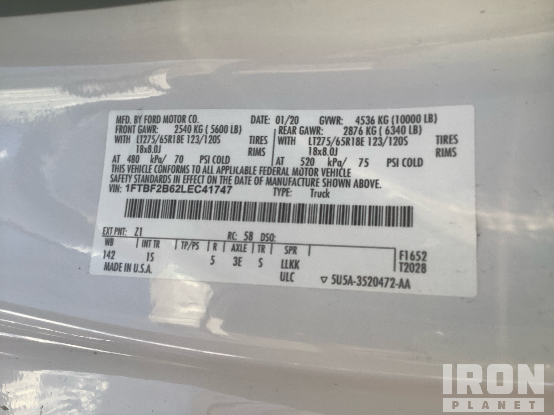 General Appearance with Numero seriale/numero d’identificazione del veicolo (VIN)