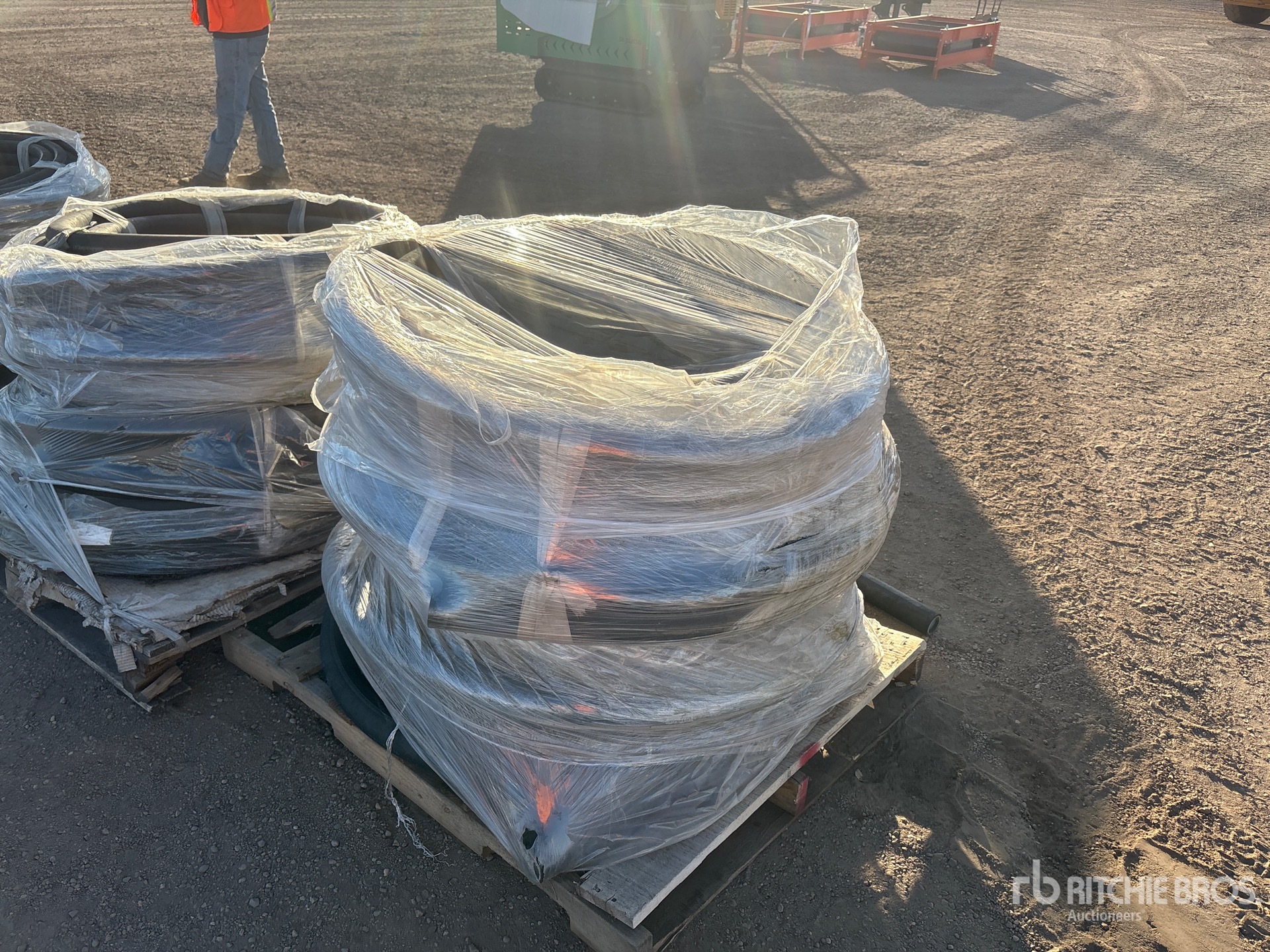 General Appearance with Bild, Ecke hinten rechts