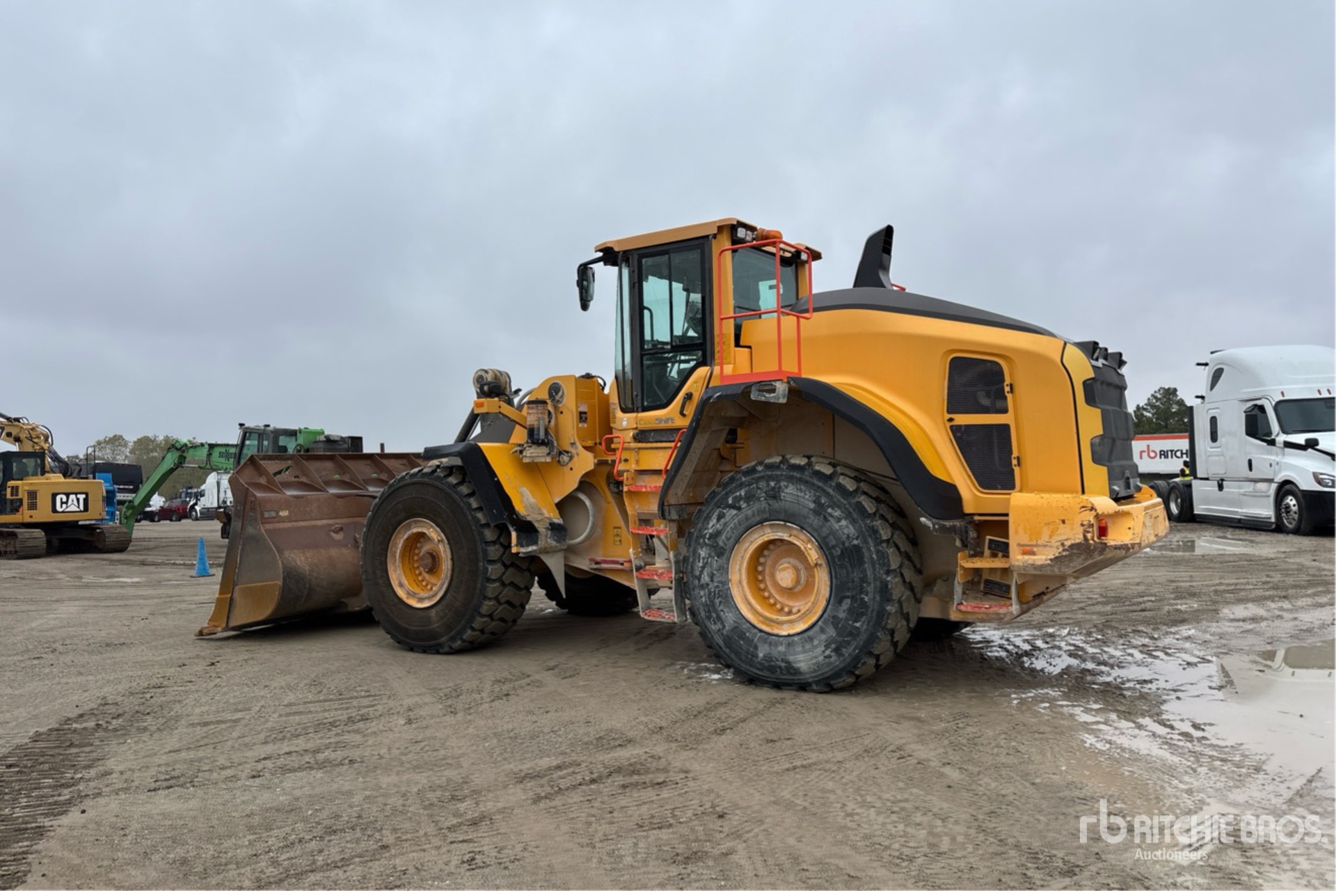 General Appearance with Imagen: esquina trasera izquierda