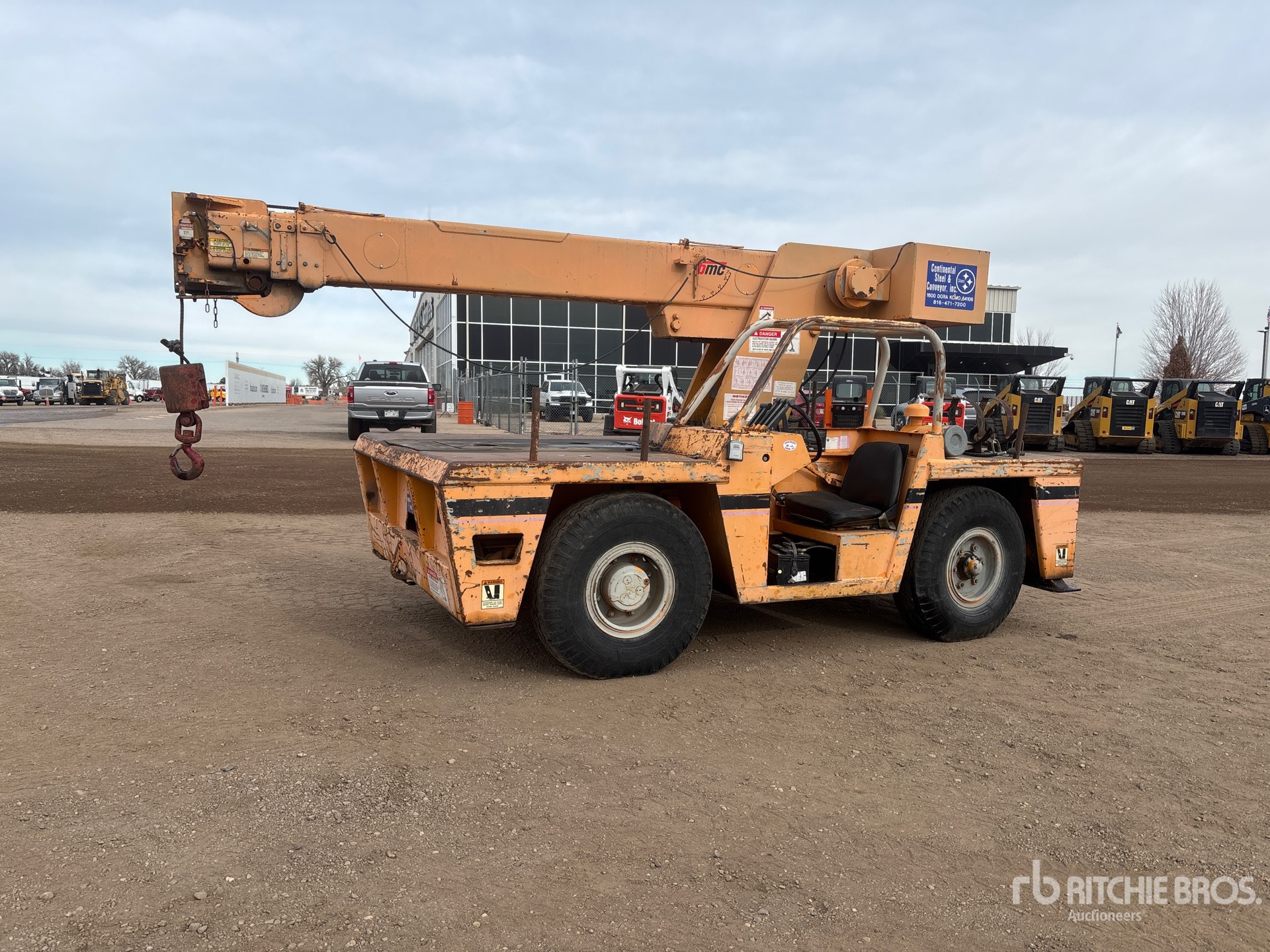 General Appearance with Picture, Left Front Corner