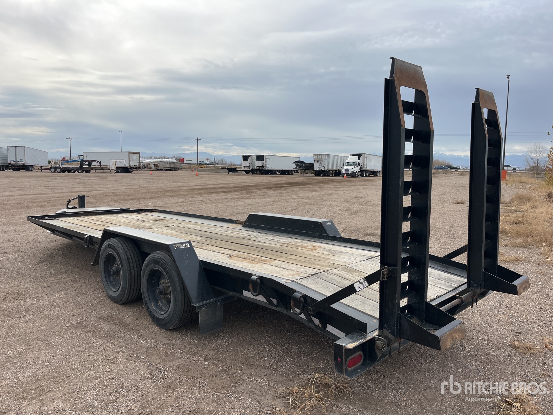 General Appearance with Zdjęcie, lewy dolny róg