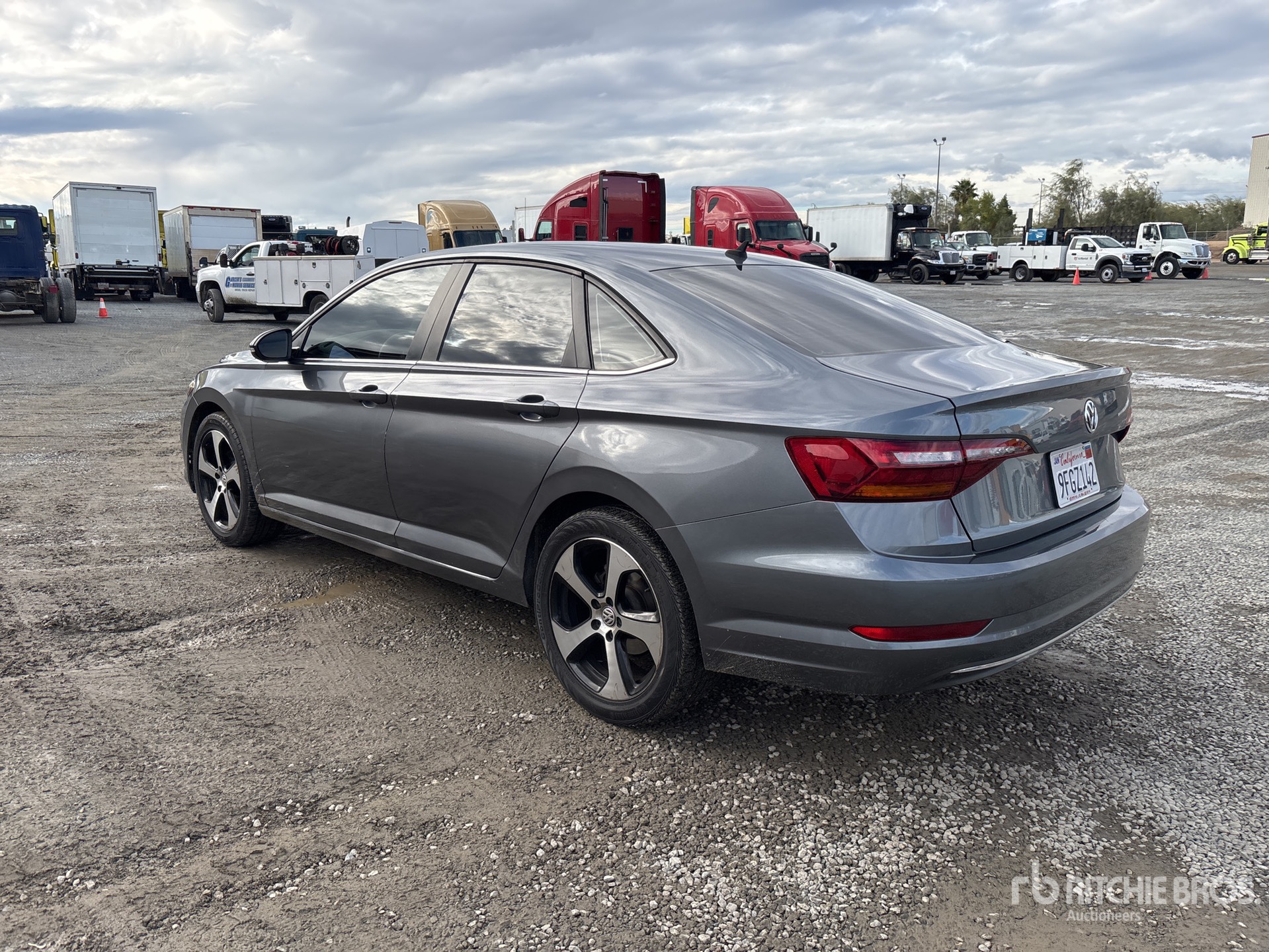 Aspect général with Image, coin arrière gauche