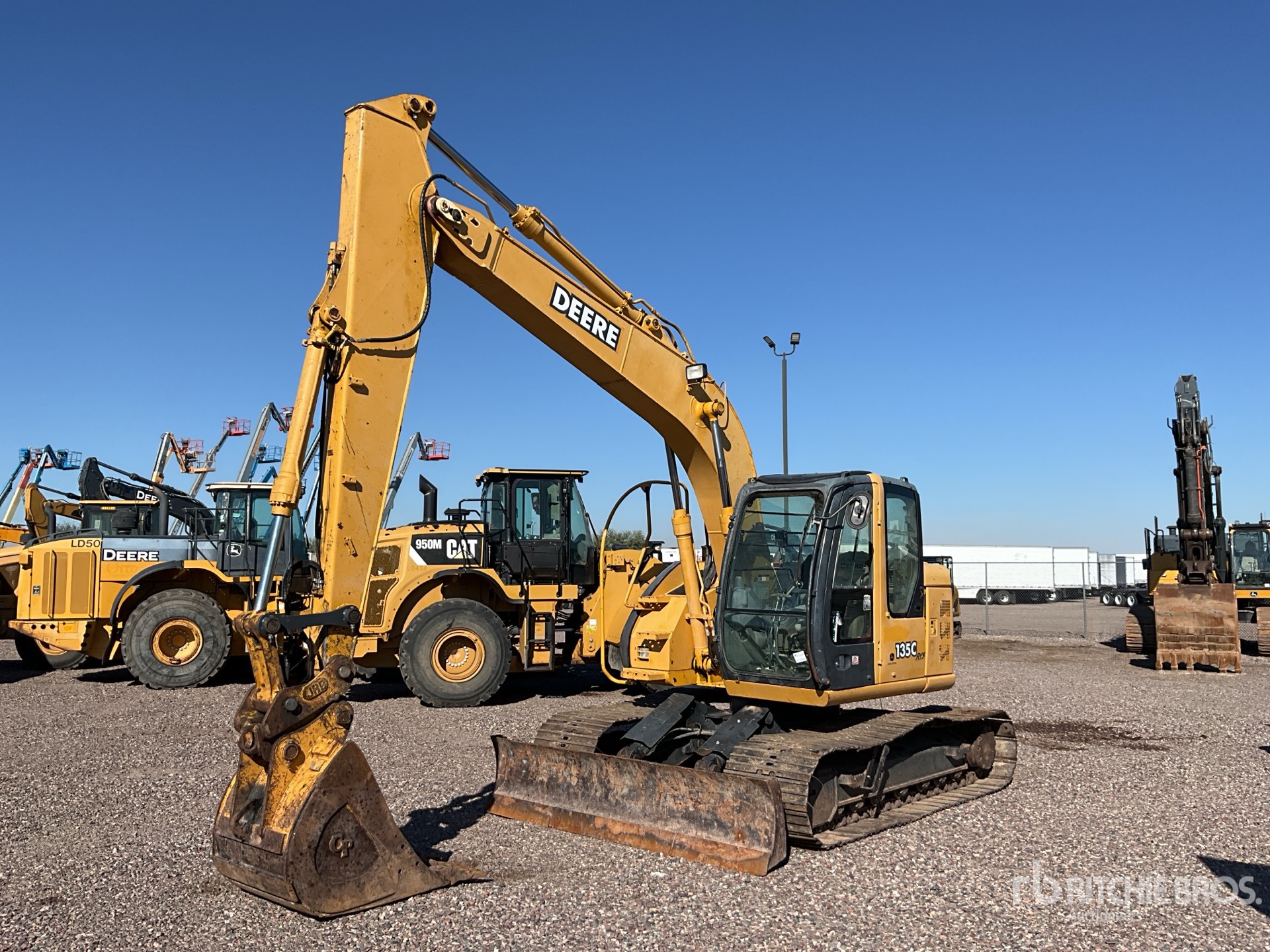 General Appearance with Featured Photo