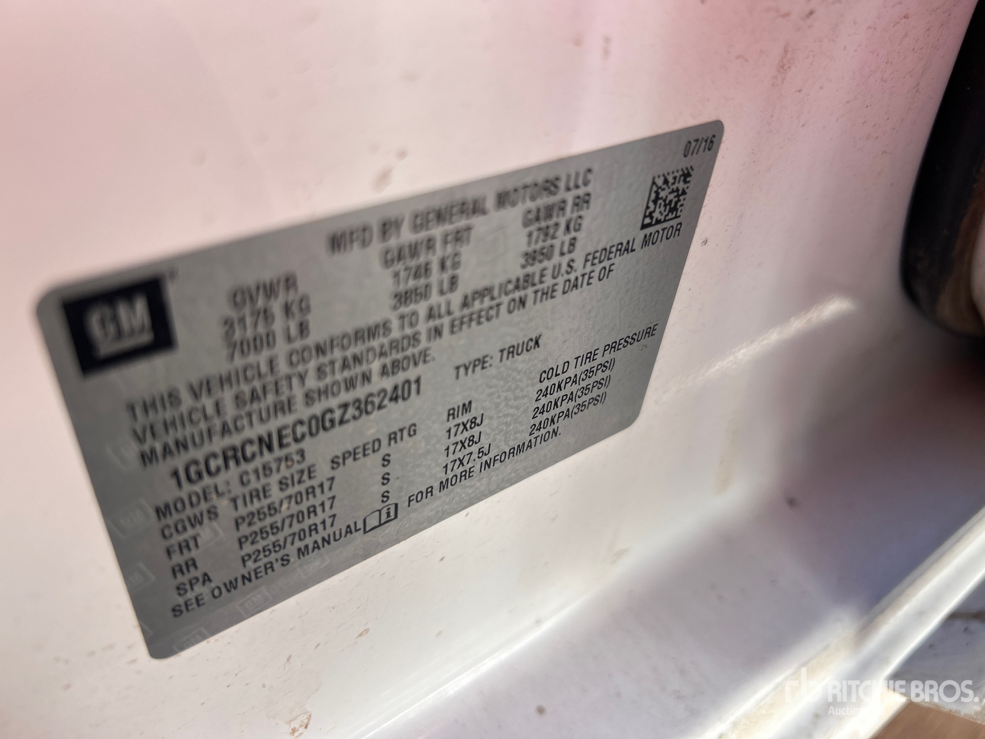 General Appearance with Serial Number / VIN