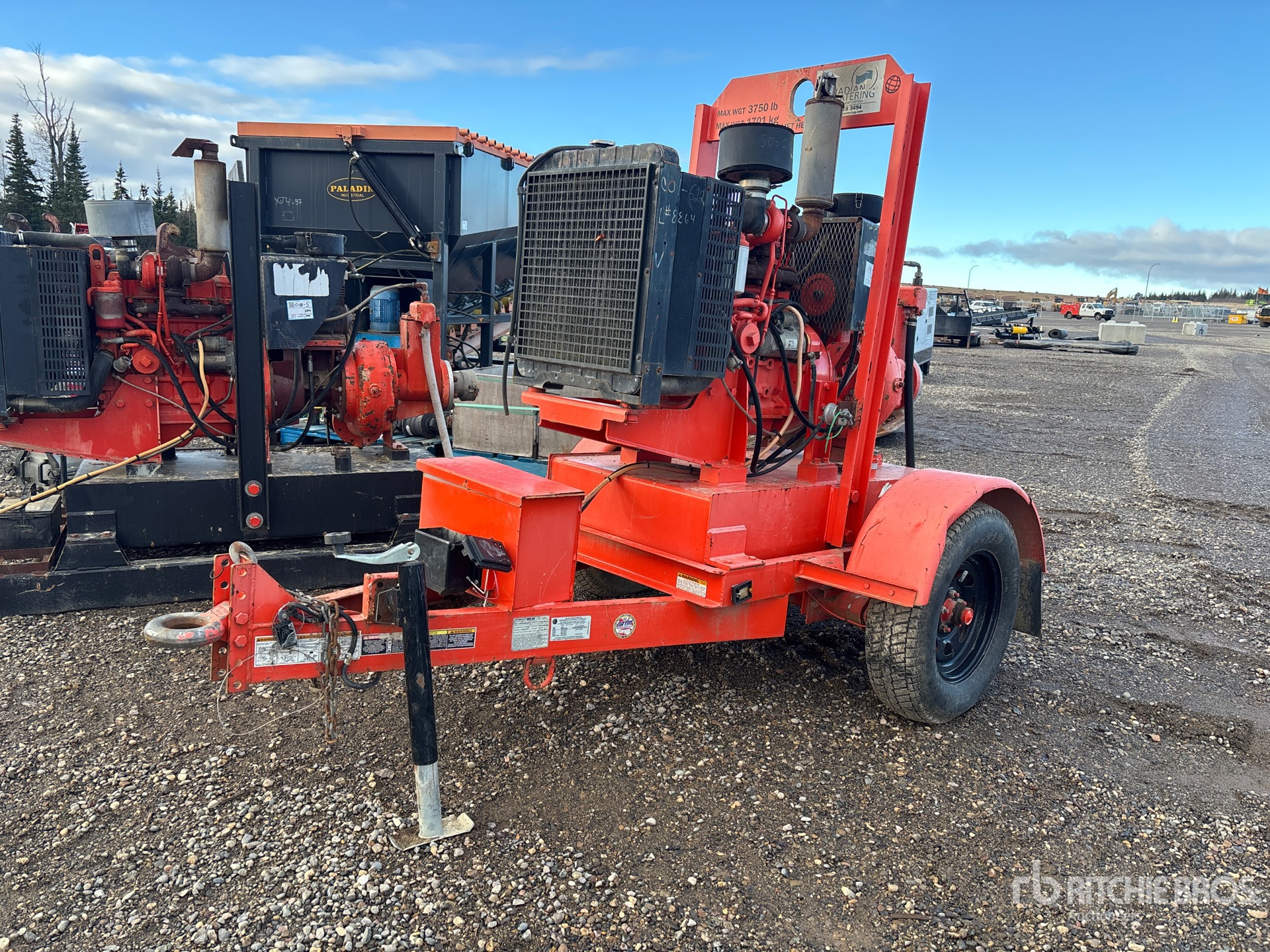 General Appearance with Foto, angolo anteriore sinistro