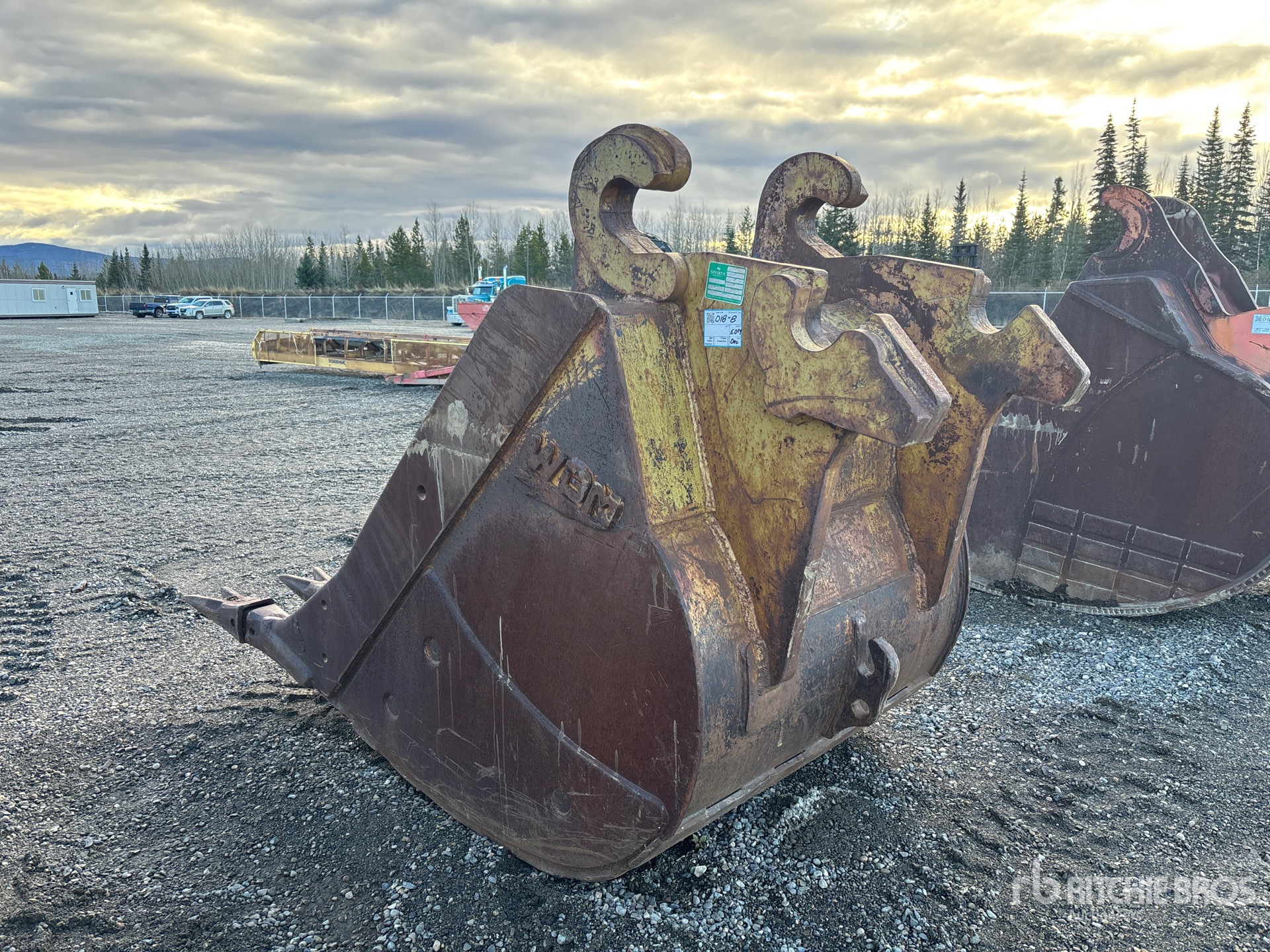 General Appearance with Imagen: esquina trasera izquierda