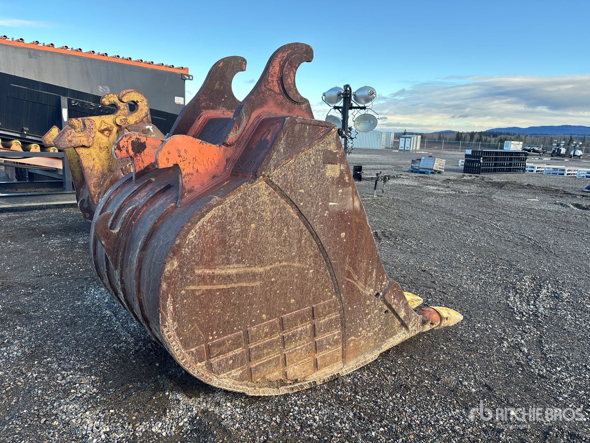 General Appearance with Imagen: esquina trasera derecha