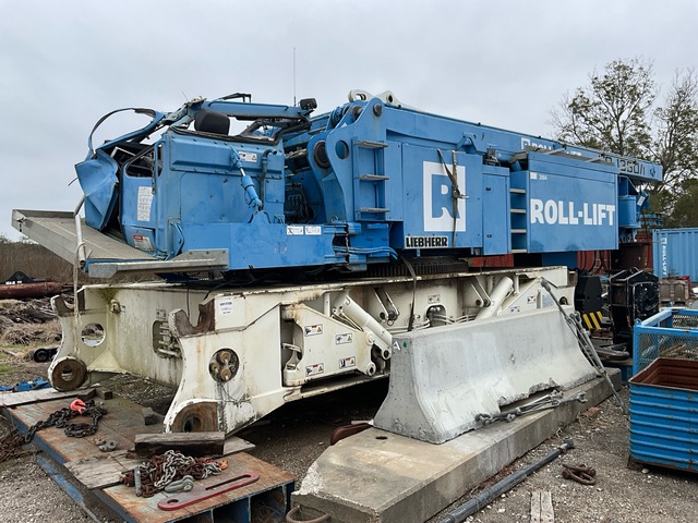 2009 Liebherr LR1350-1 Crawler Carrier Crane w/ (Inoperable)