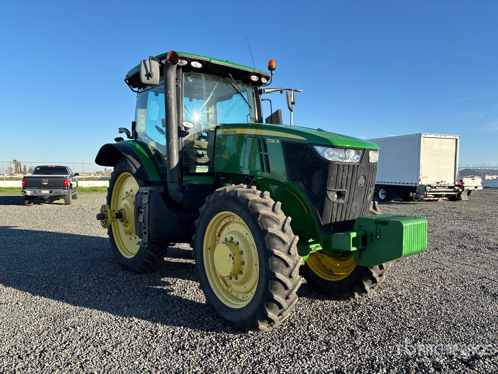 General Appearance with Foto, angolo anteriore destro