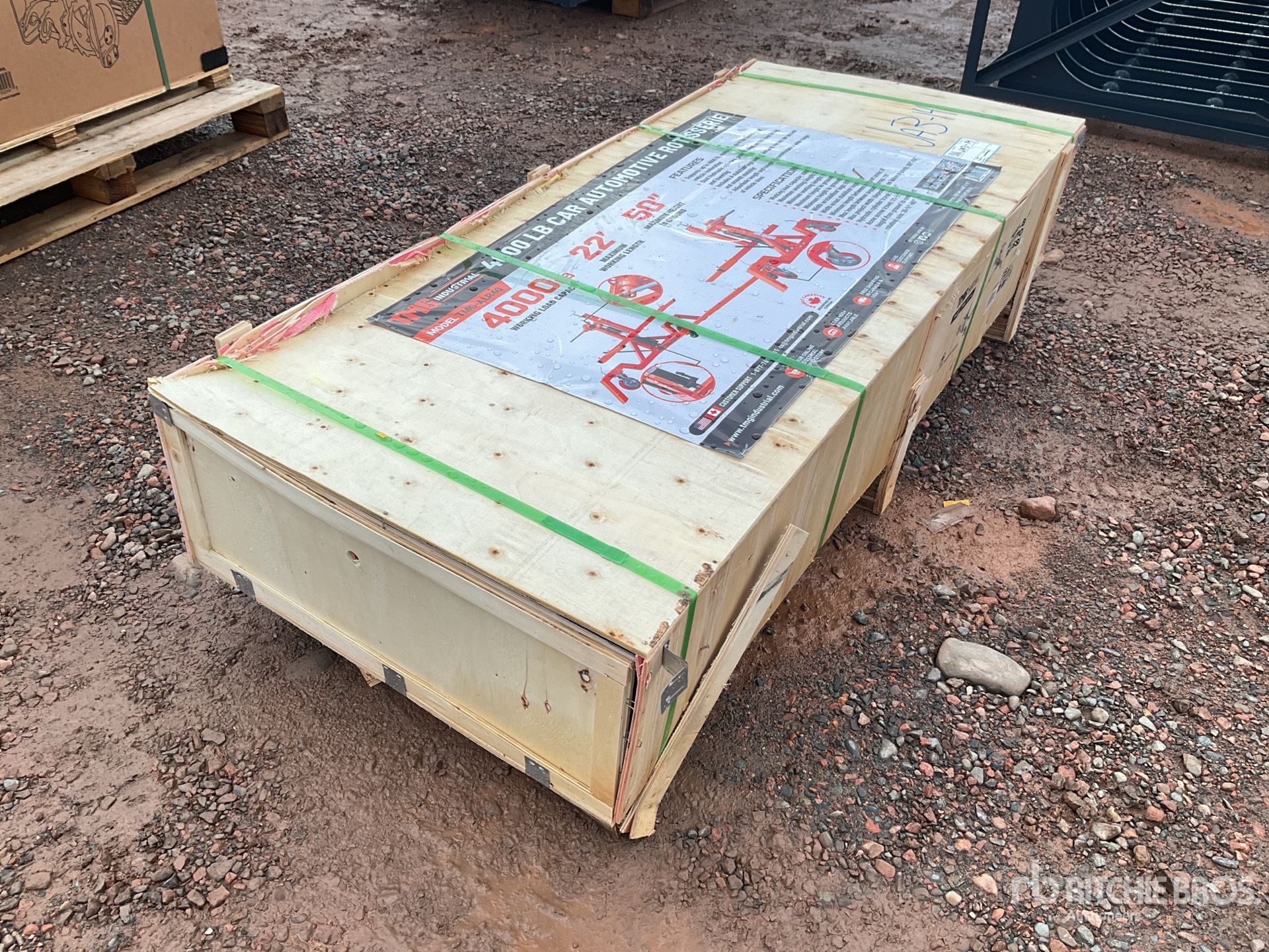 General Appearance with Picture, Right Front Corner