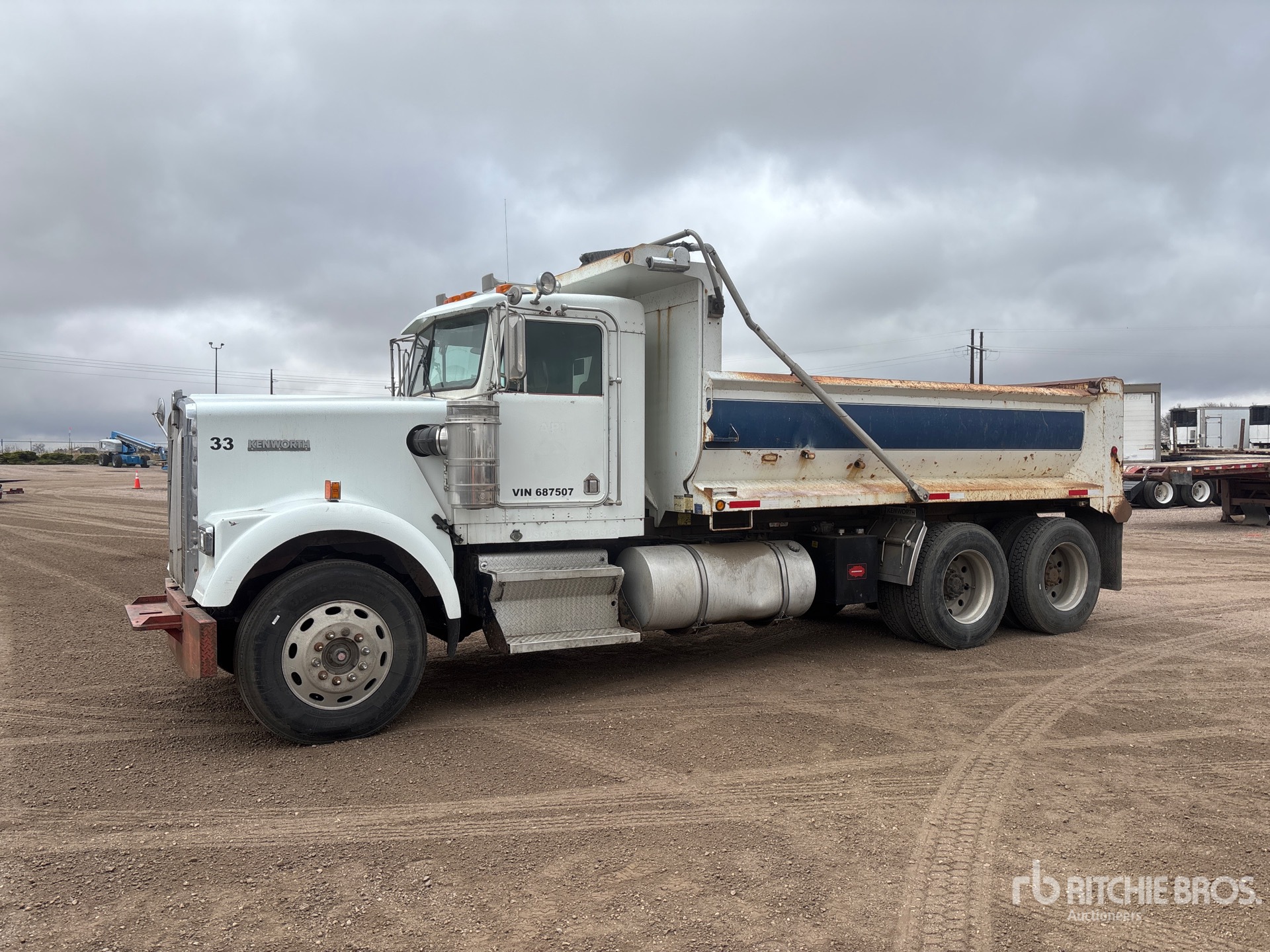 General Appearance with Featured Photo