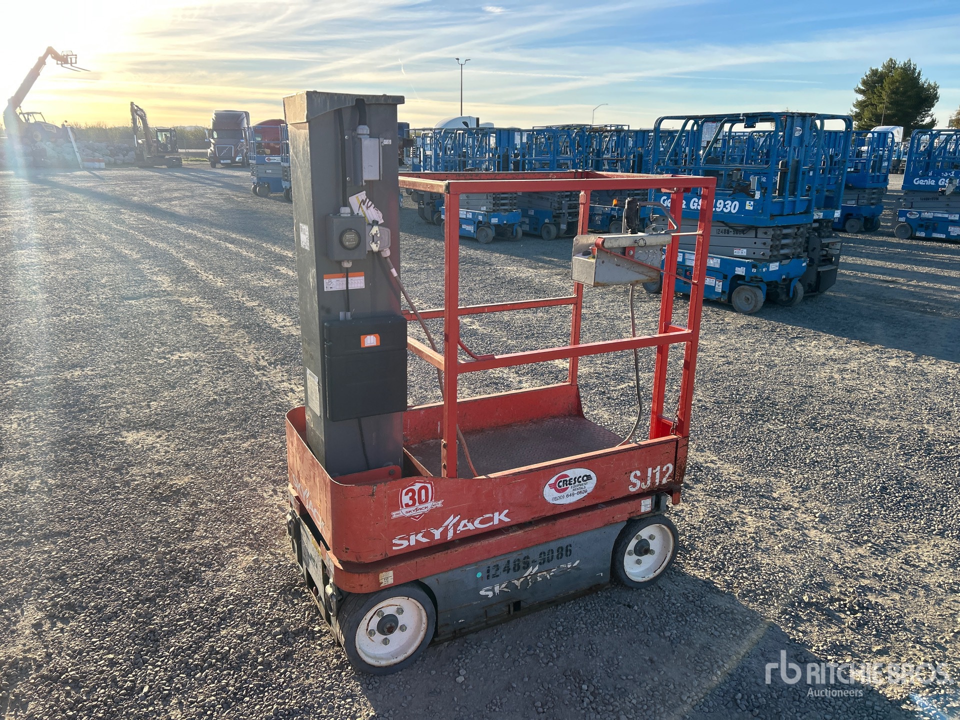 General Appearance with Picture, Right Rear Corner