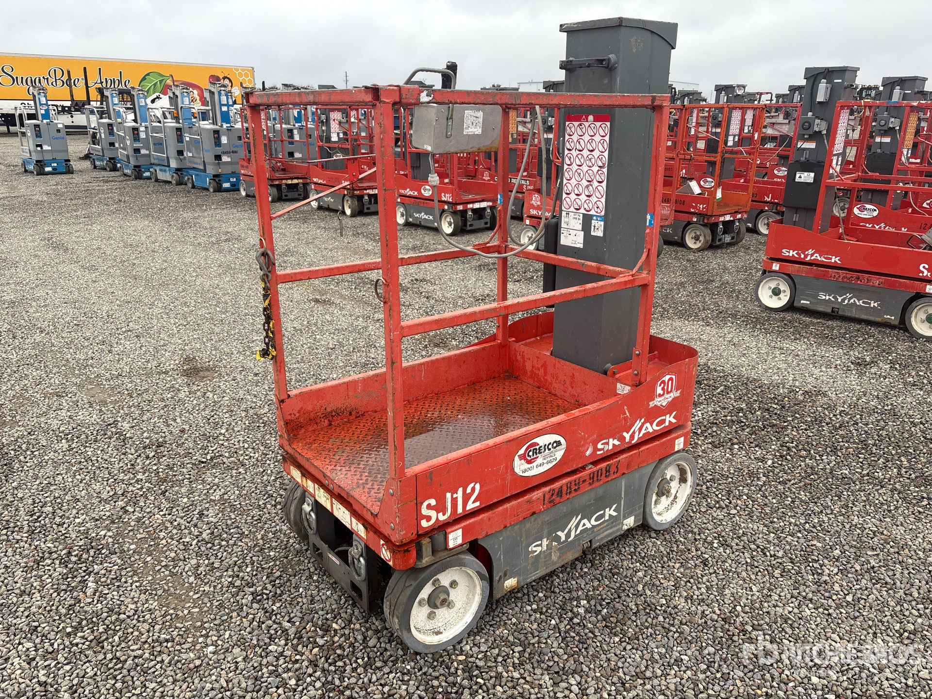 General Appearance with Picture, Left Front Corner