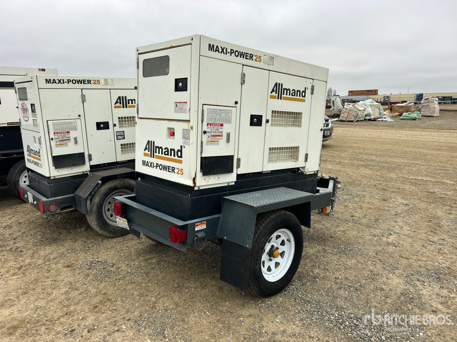 General Appearance with Picture, Right Rear Corner