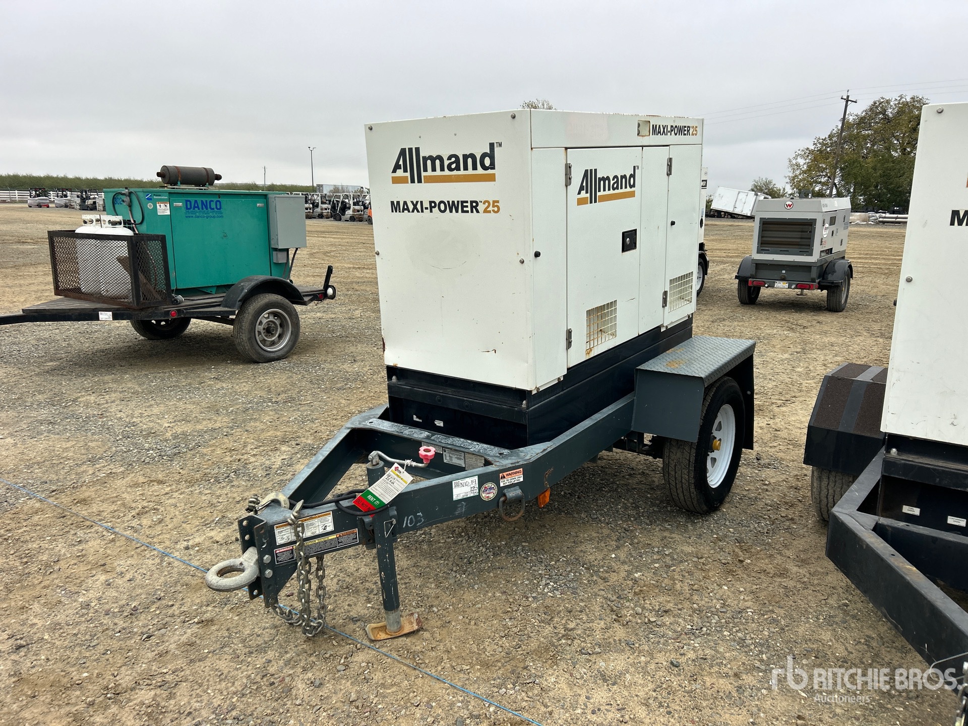 General Appearance with Featured Photo