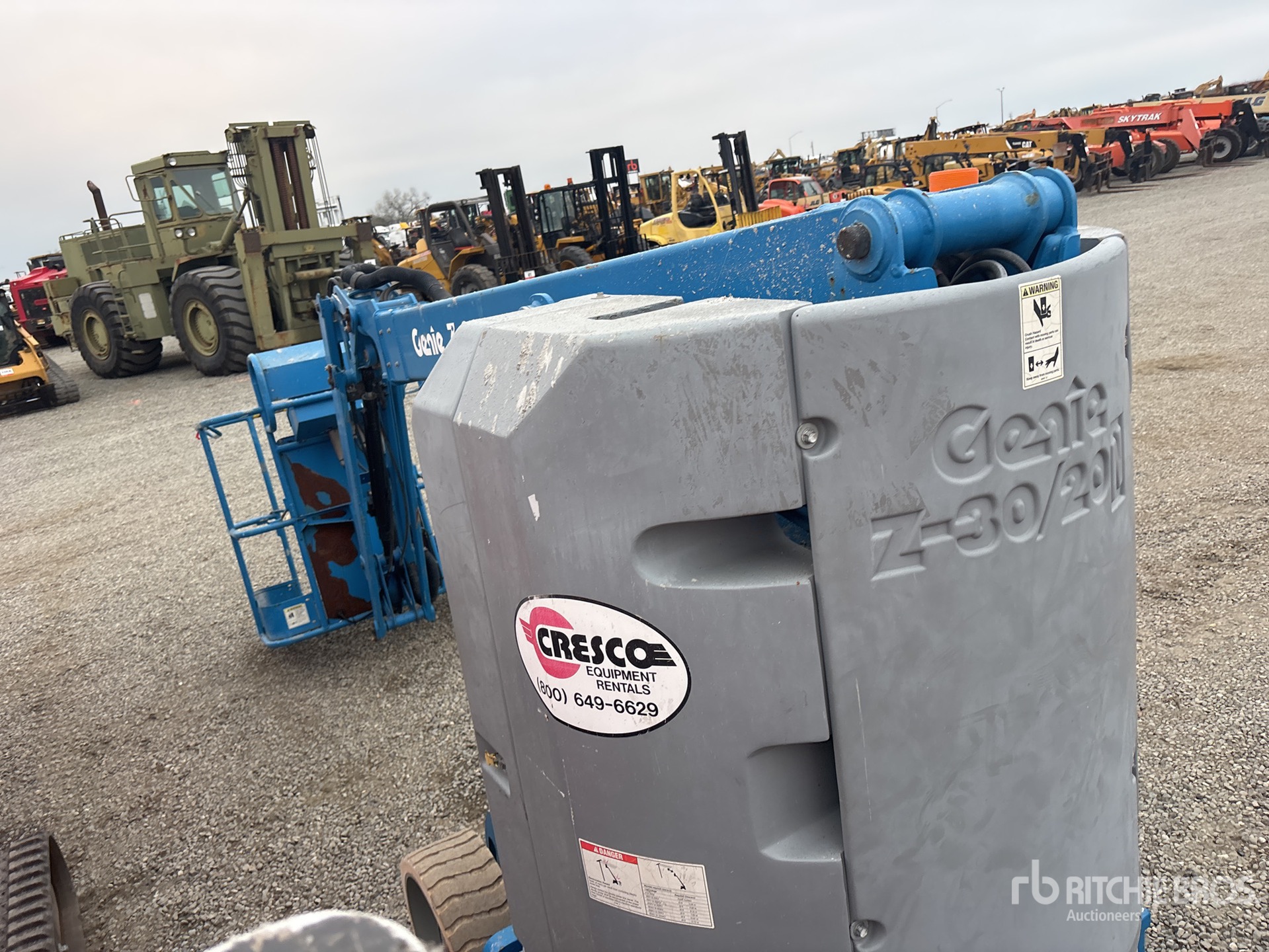 General Appearance with Picture, Left Rear Corner