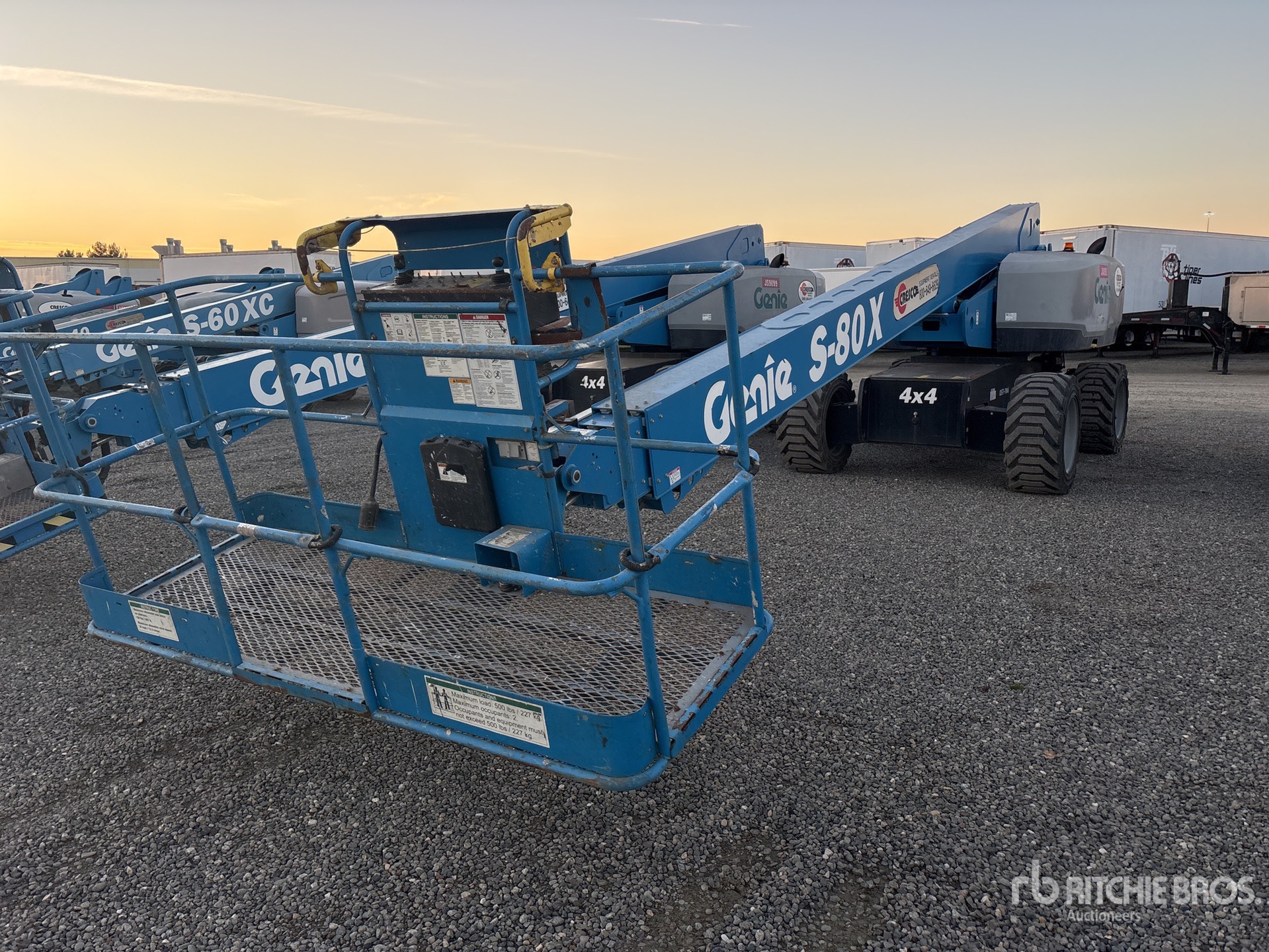 General Appearance with Featured Photo