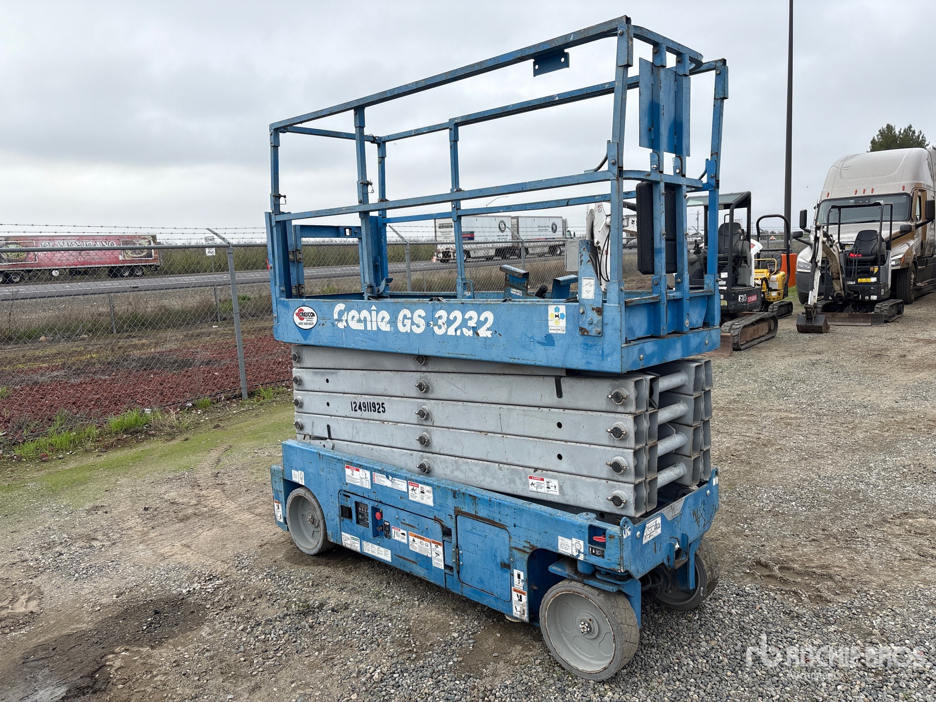 General Appearance with Picture, Right Front Corner