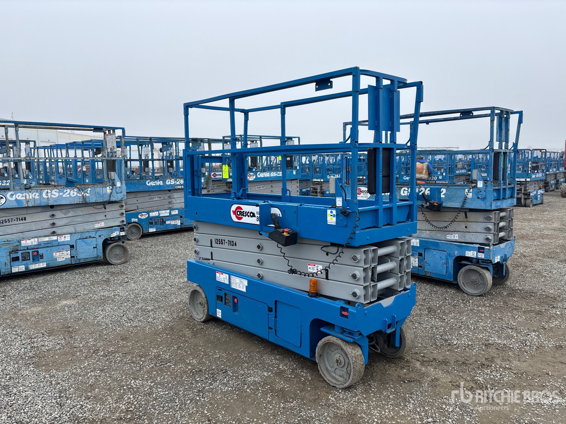 Aspect général with Image, coin avant droit