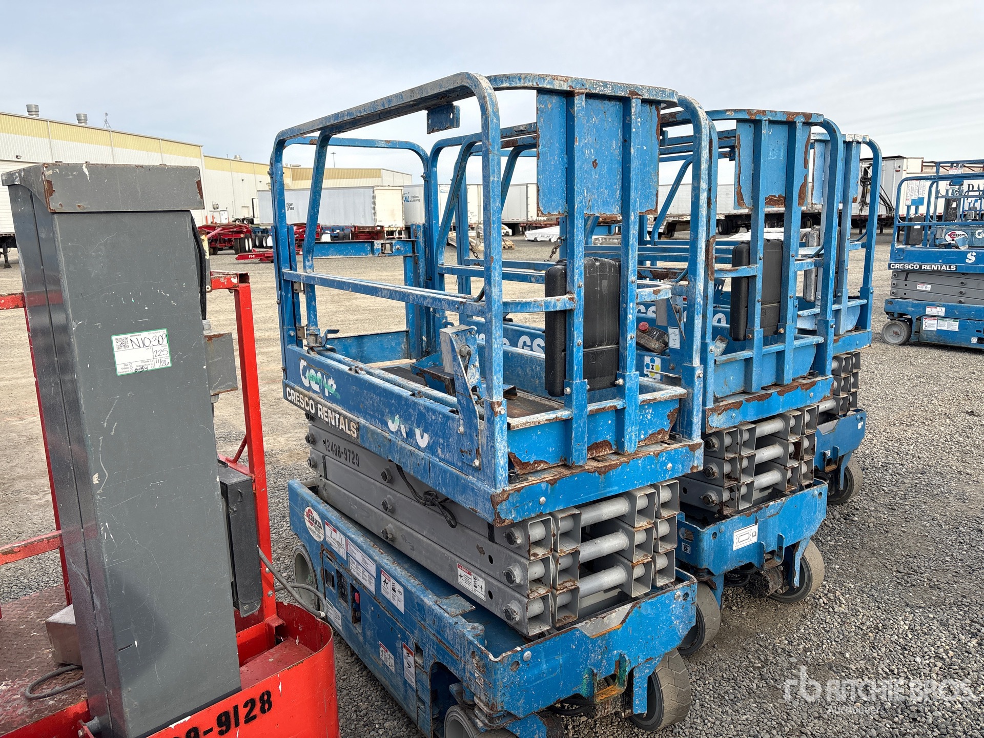 General Appearance with Picture, Left Rear Corner