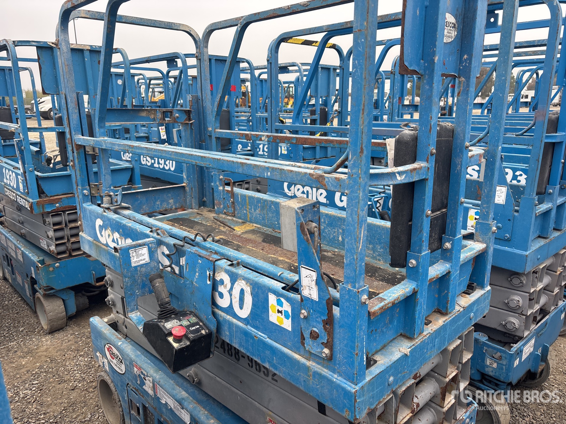 General Appearance with Picture, Left Rear Corner