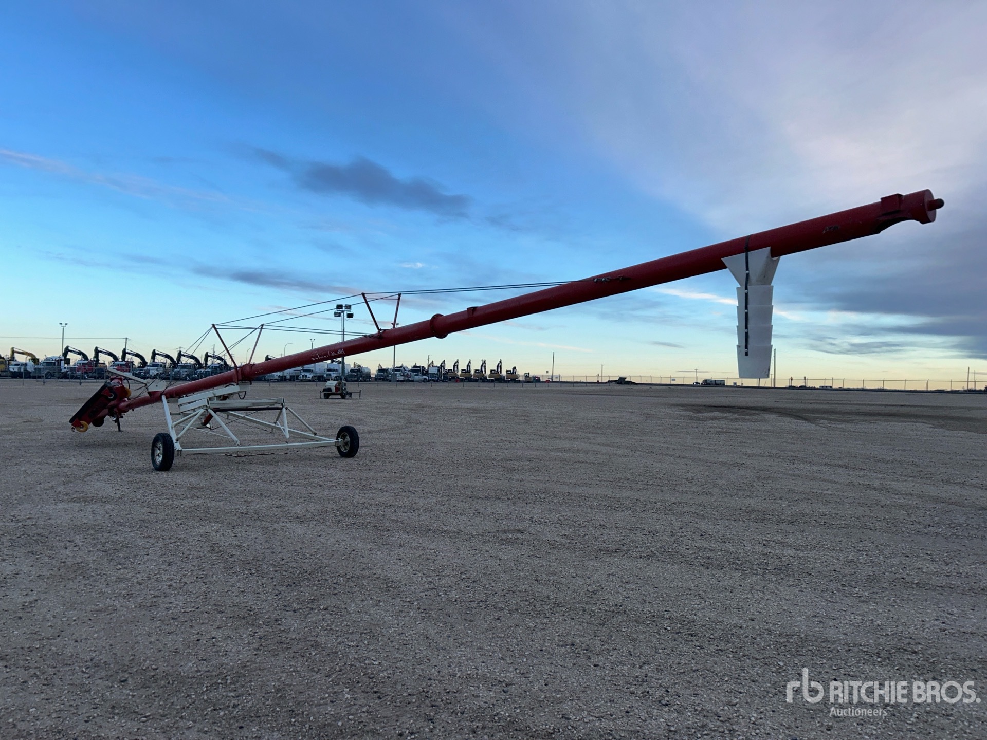 General Appearance with Foto, angolo posteriore sinistro