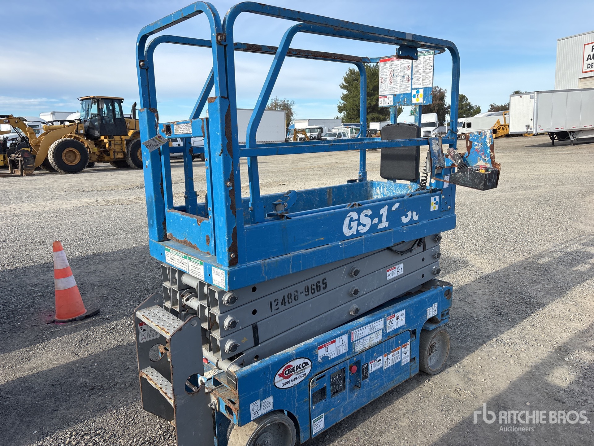 General Appearance with Picture, Right Rear Corner