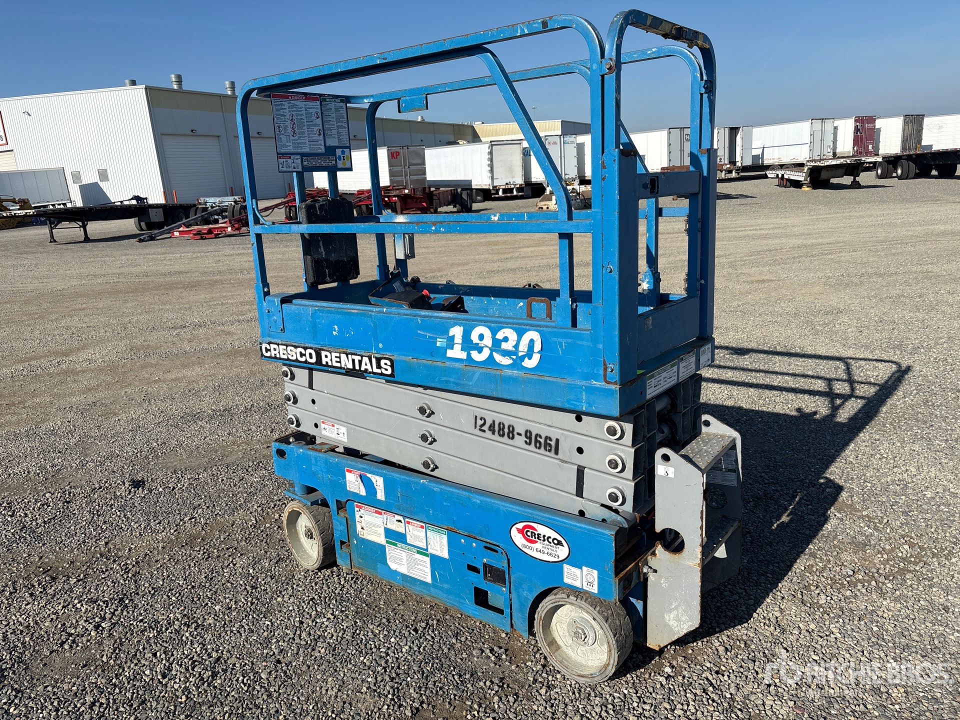 General Appearance with Picture, Left Rear Corner