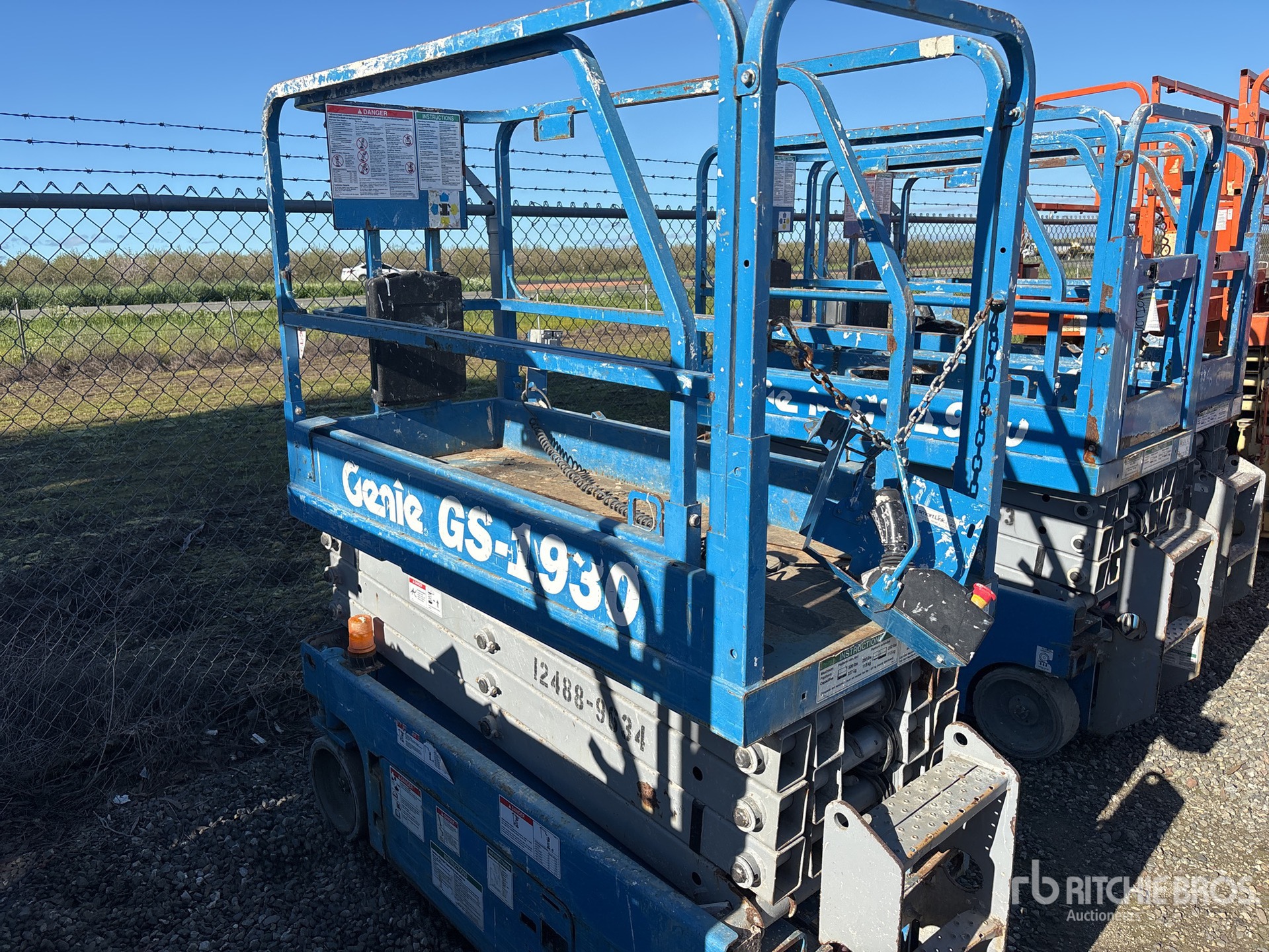 General Appearance with Image, coin avant droit