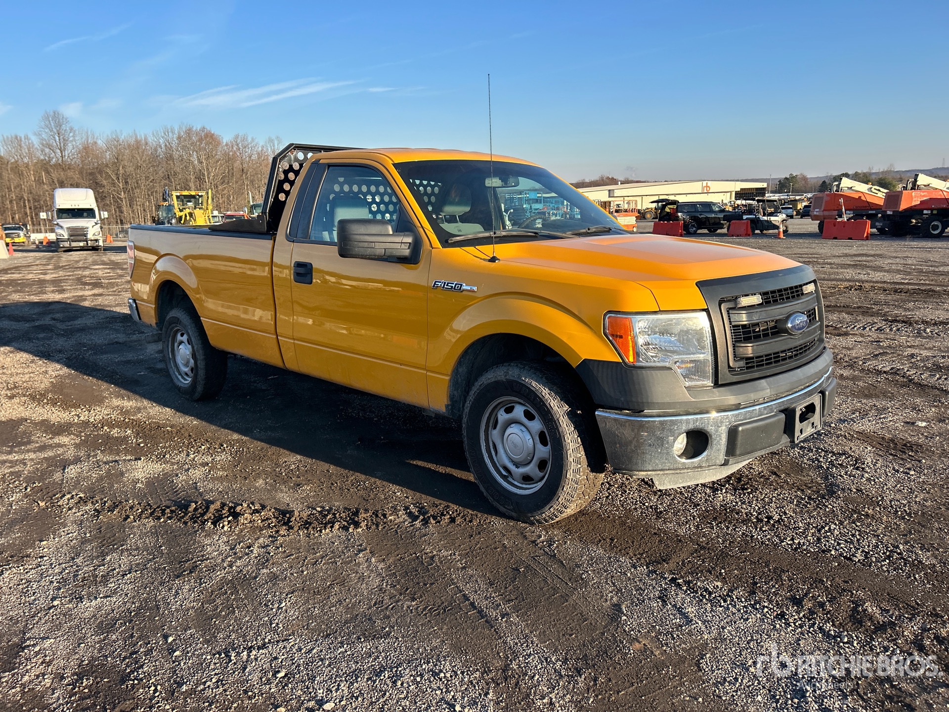 General Appearance with Picture, Right Front Corner