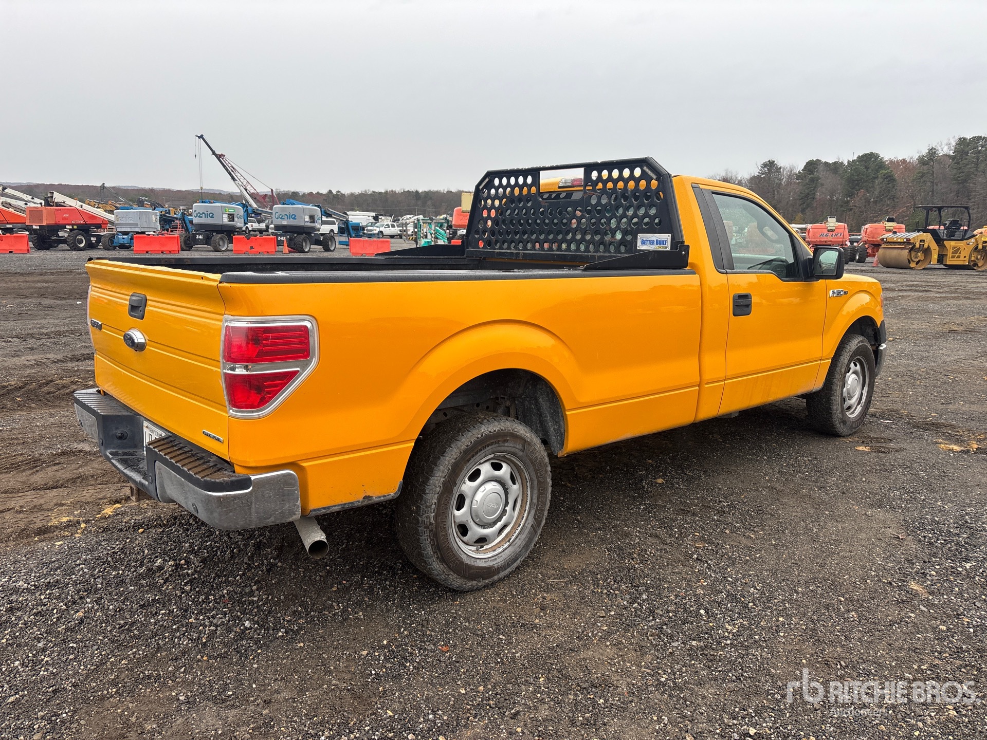 General Appearance with Picture, Right Rear Corner