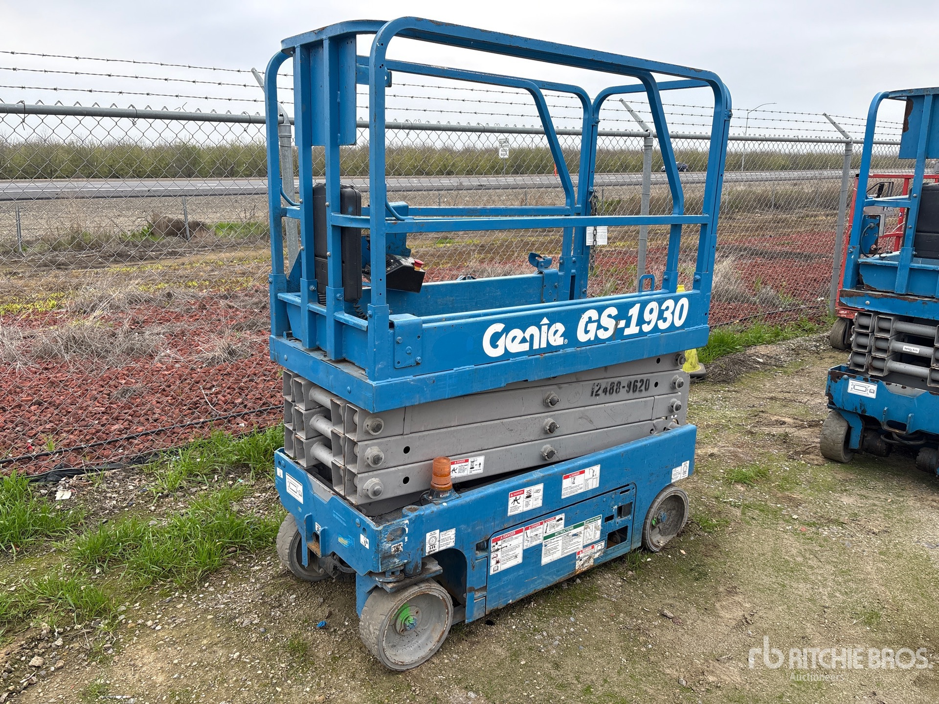 General Appearance with Imagen: esquina delantera izquierda