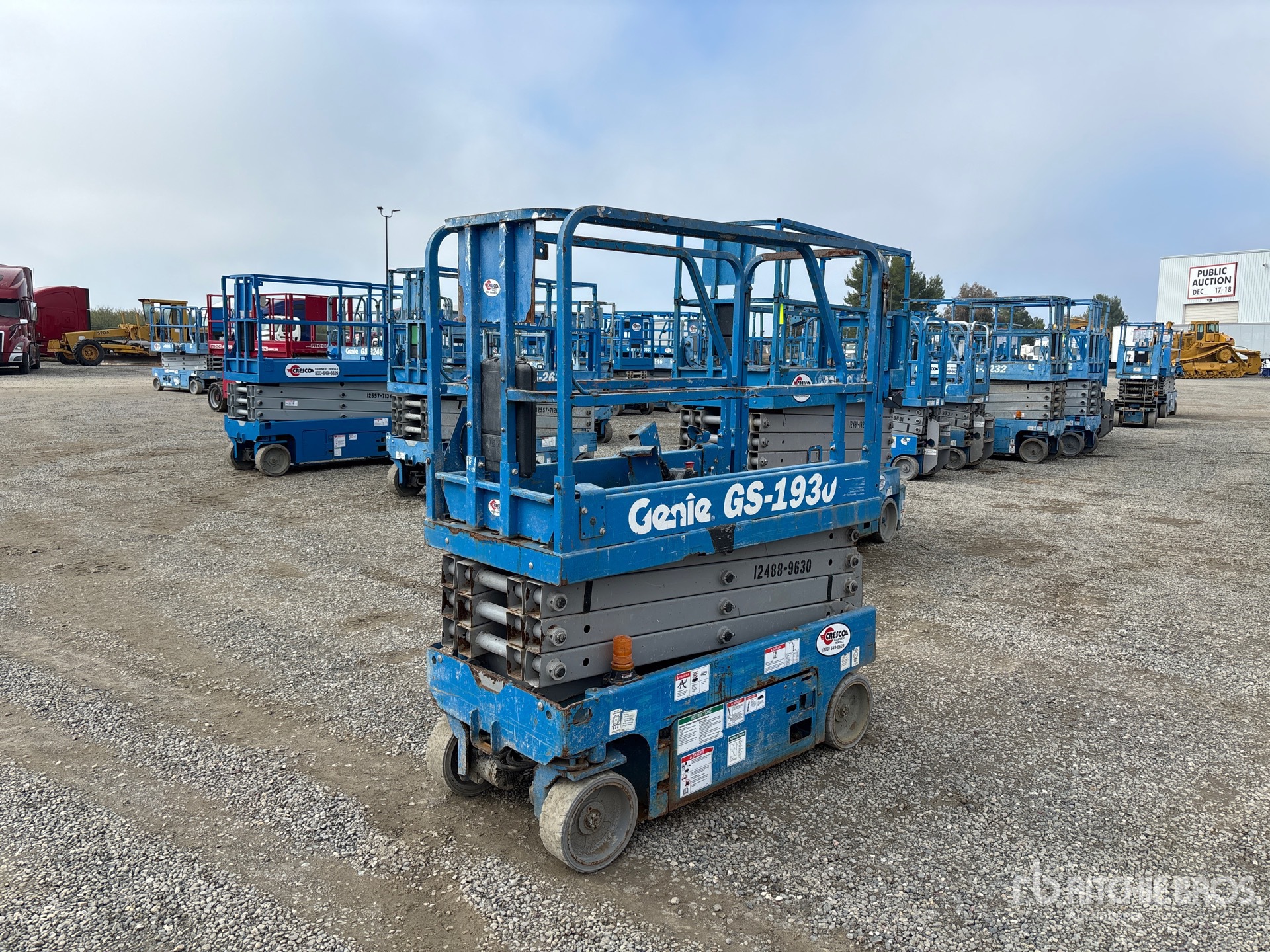 General Appearance with Featured Photo