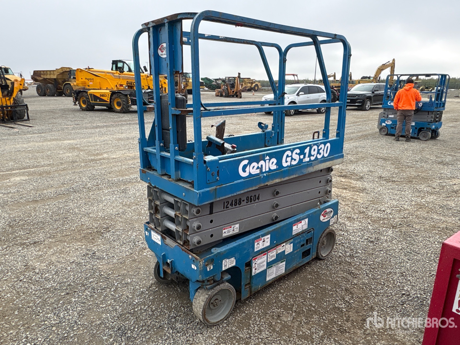 General Appearance with Picture, Left Front Corner