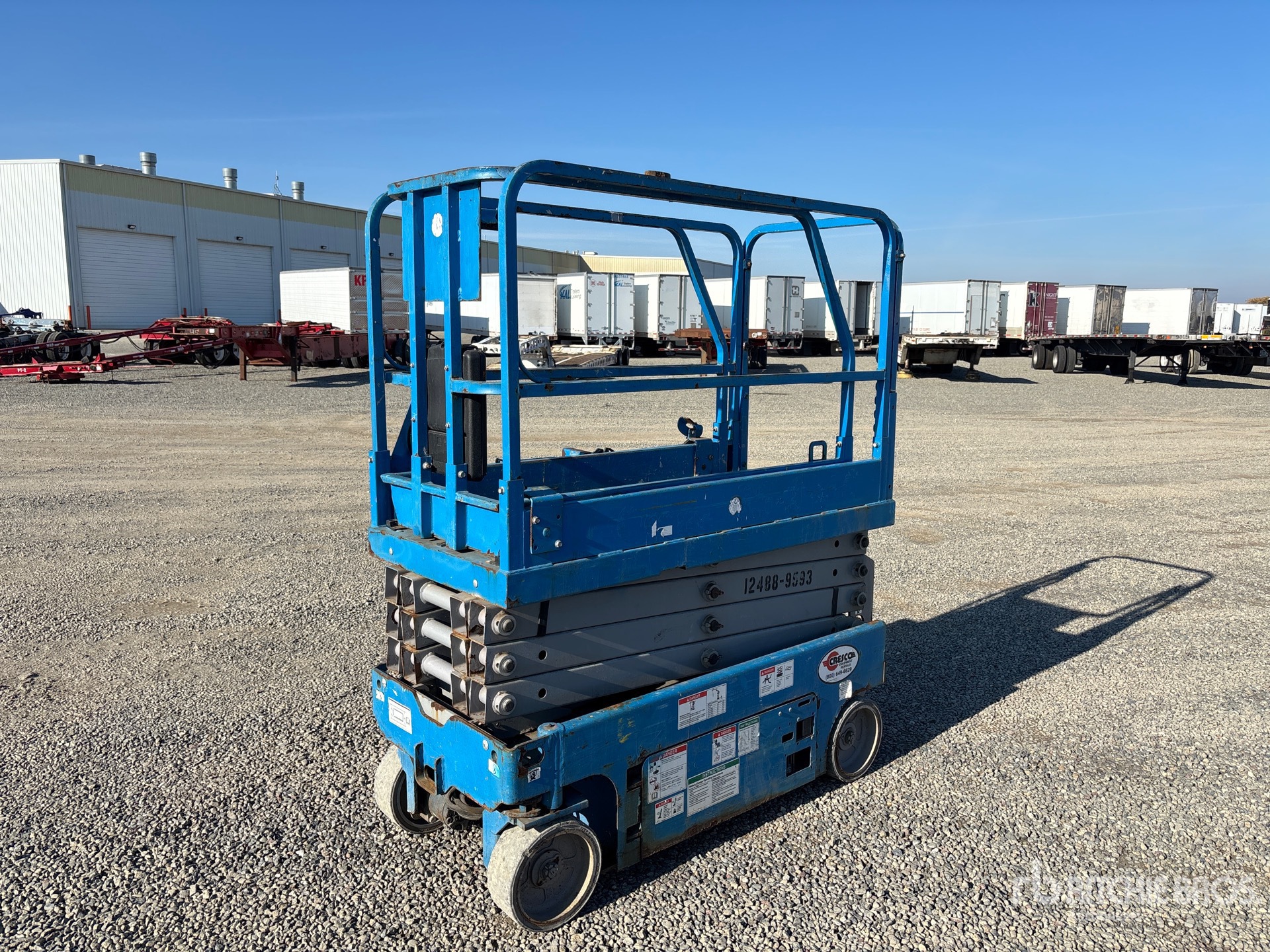 General Appearance with Picture, Left Front Corner