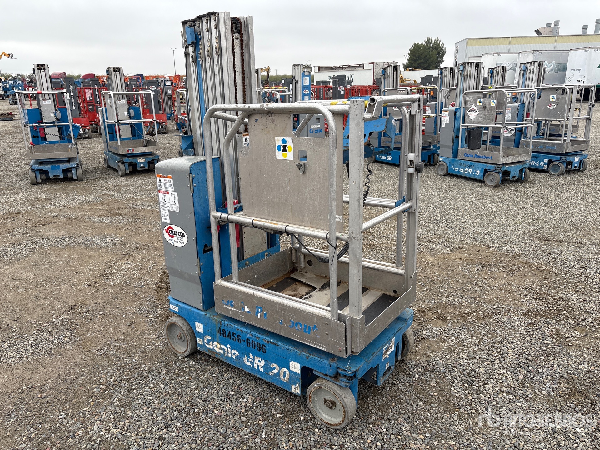 General Appearance with Picture, Right Front Corner