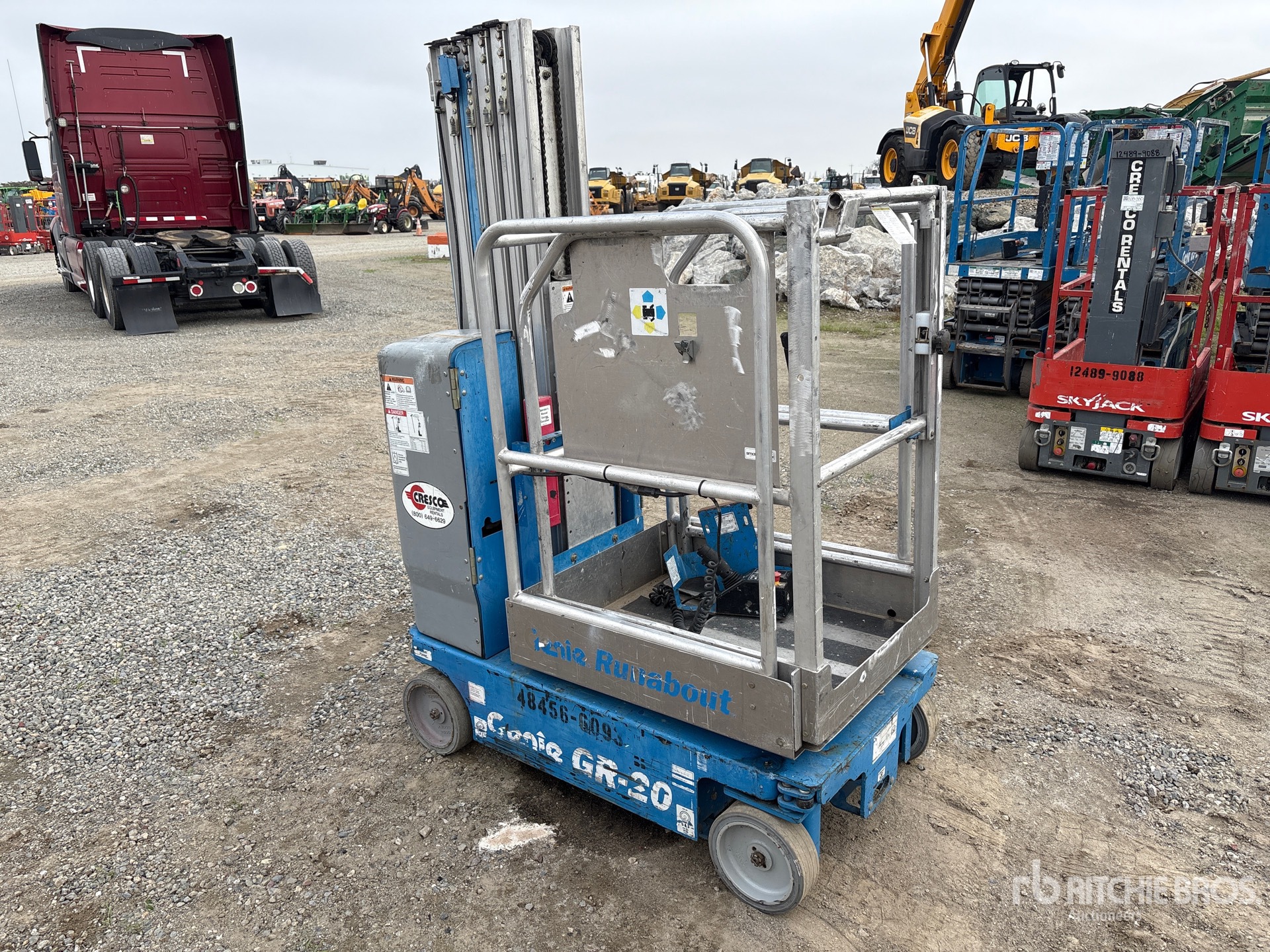 General Appearance with Picture, Right Front Corner