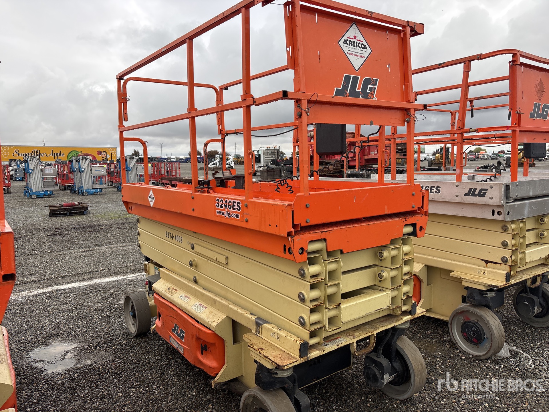 General Appearance with Picture, Left Rear Corner