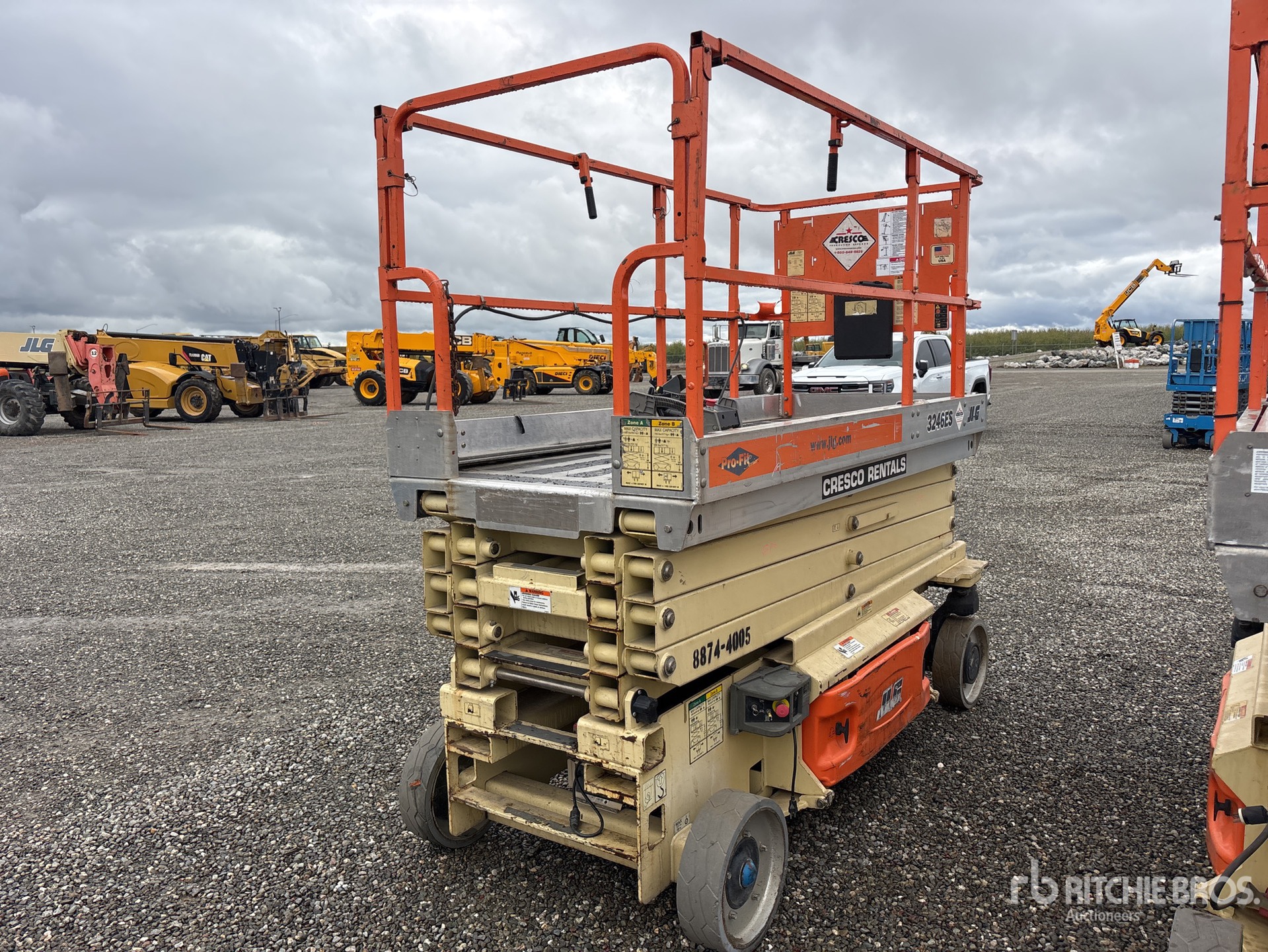 General Appearance with Featured Photo