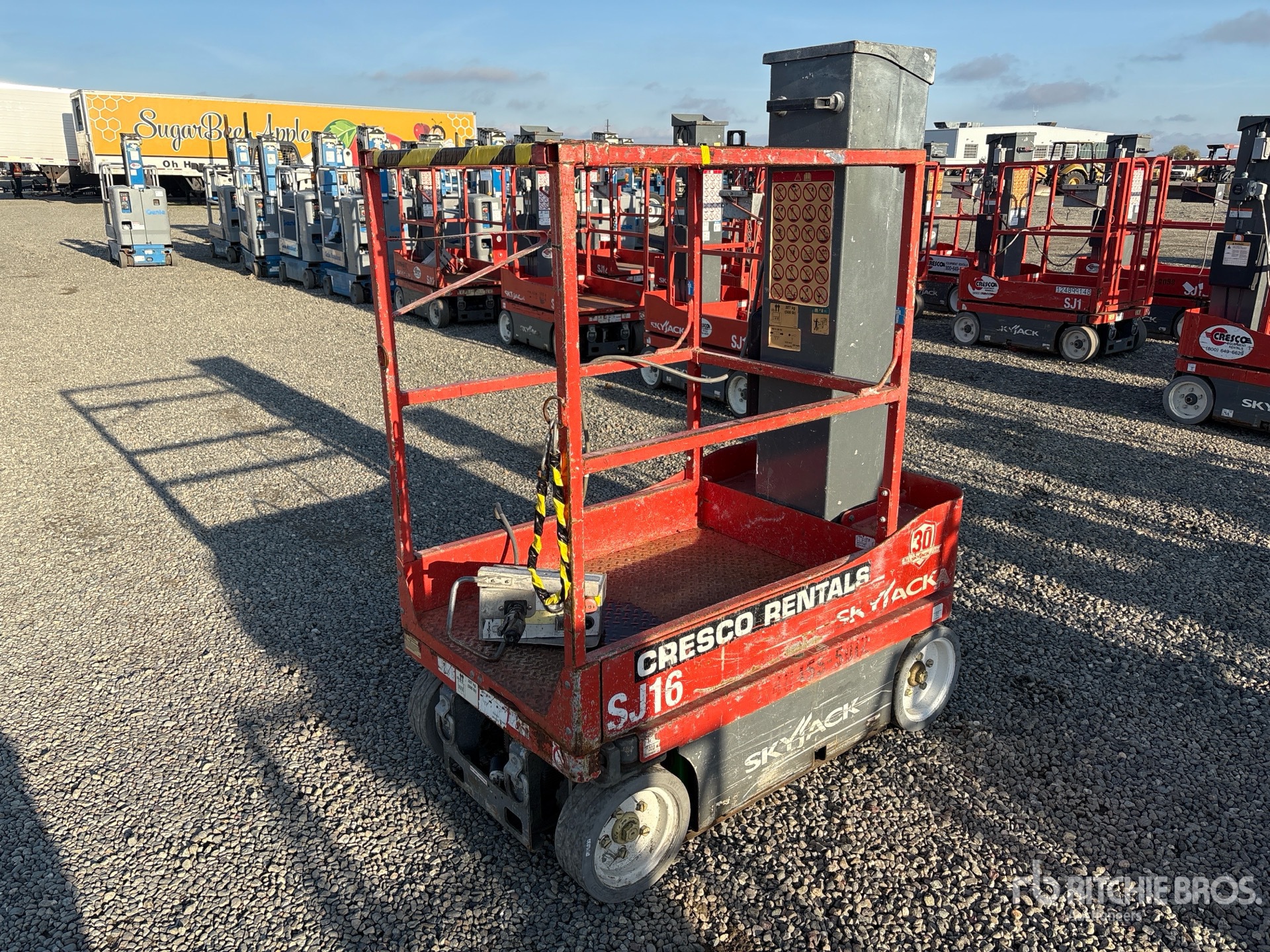 General Appearance with Picture, Left Front Corner