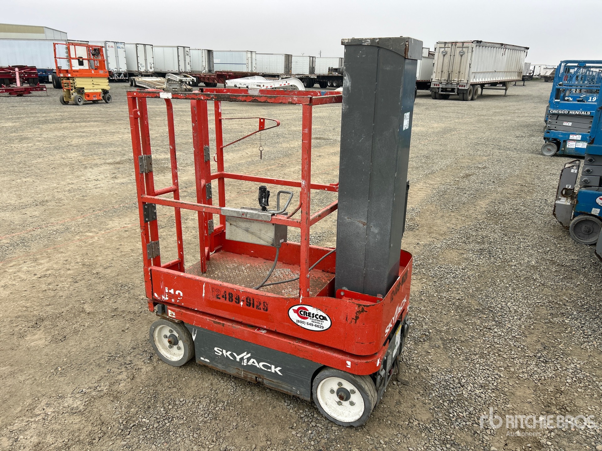 General Appearance with Picture, Left Rear Corner