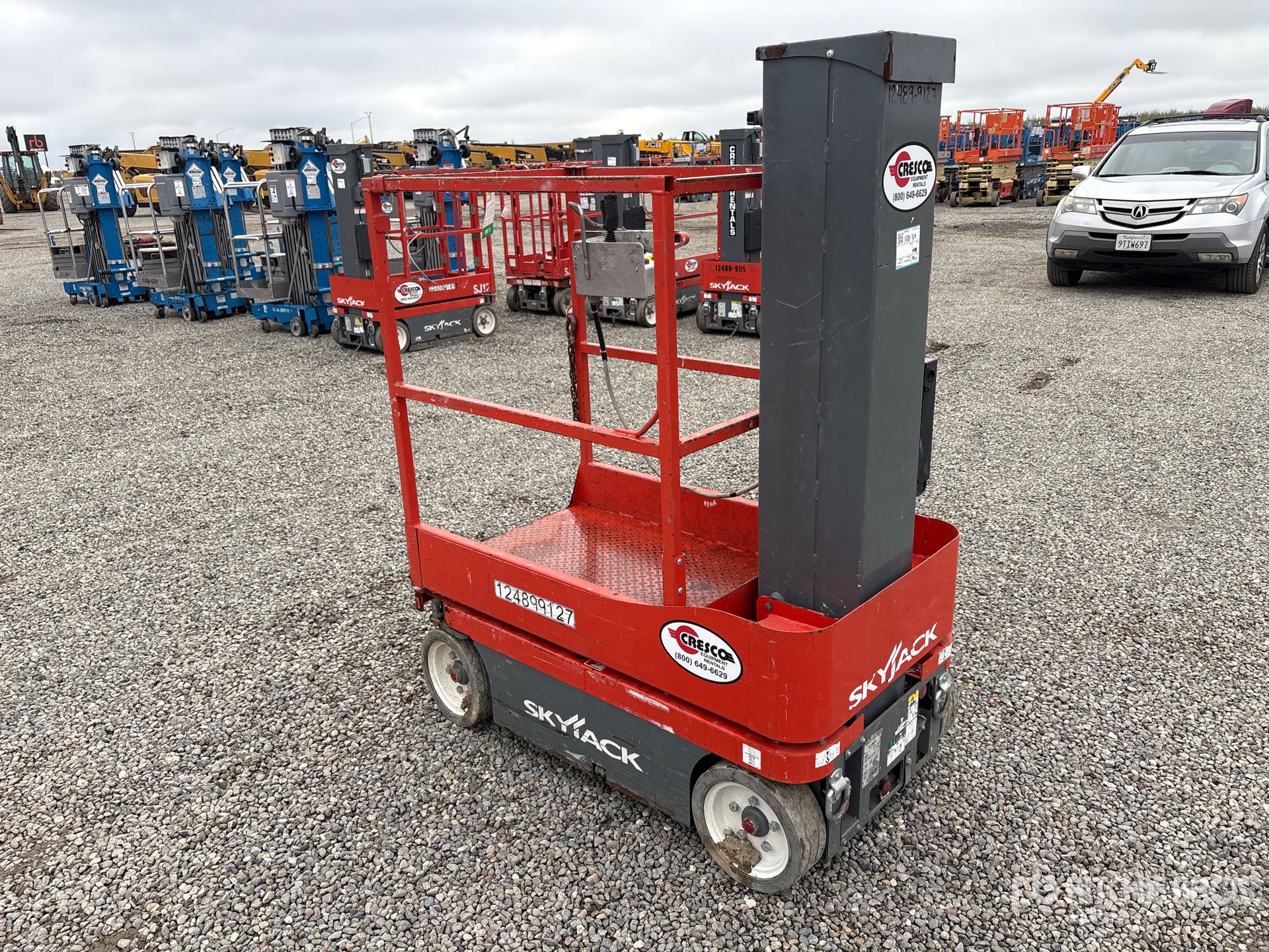 General Appearance with Picture, Left Rear Corner