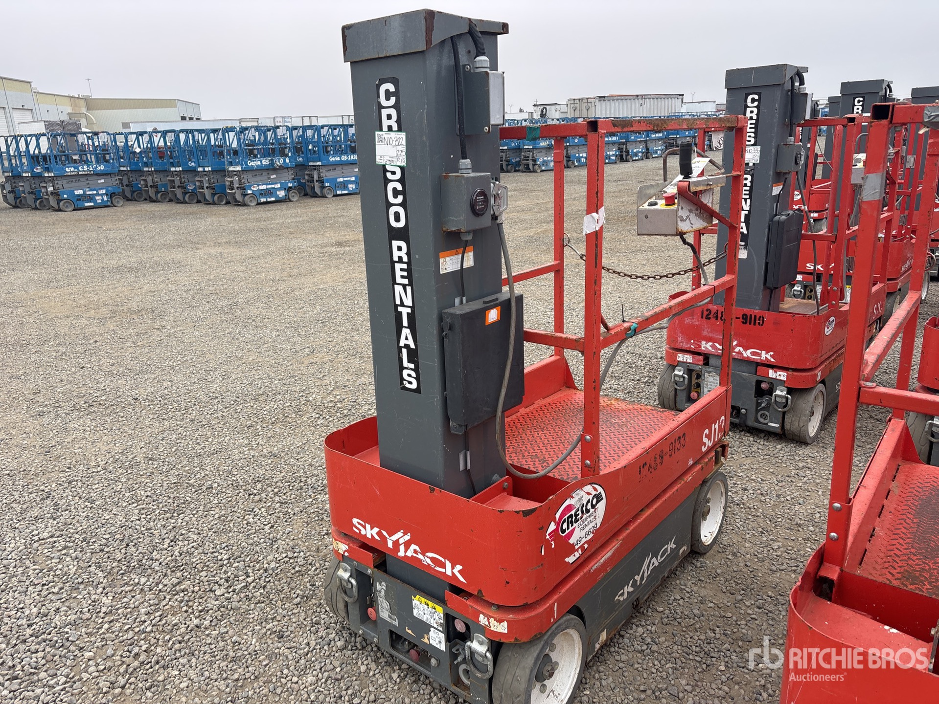 General Appearance with Featured Photo