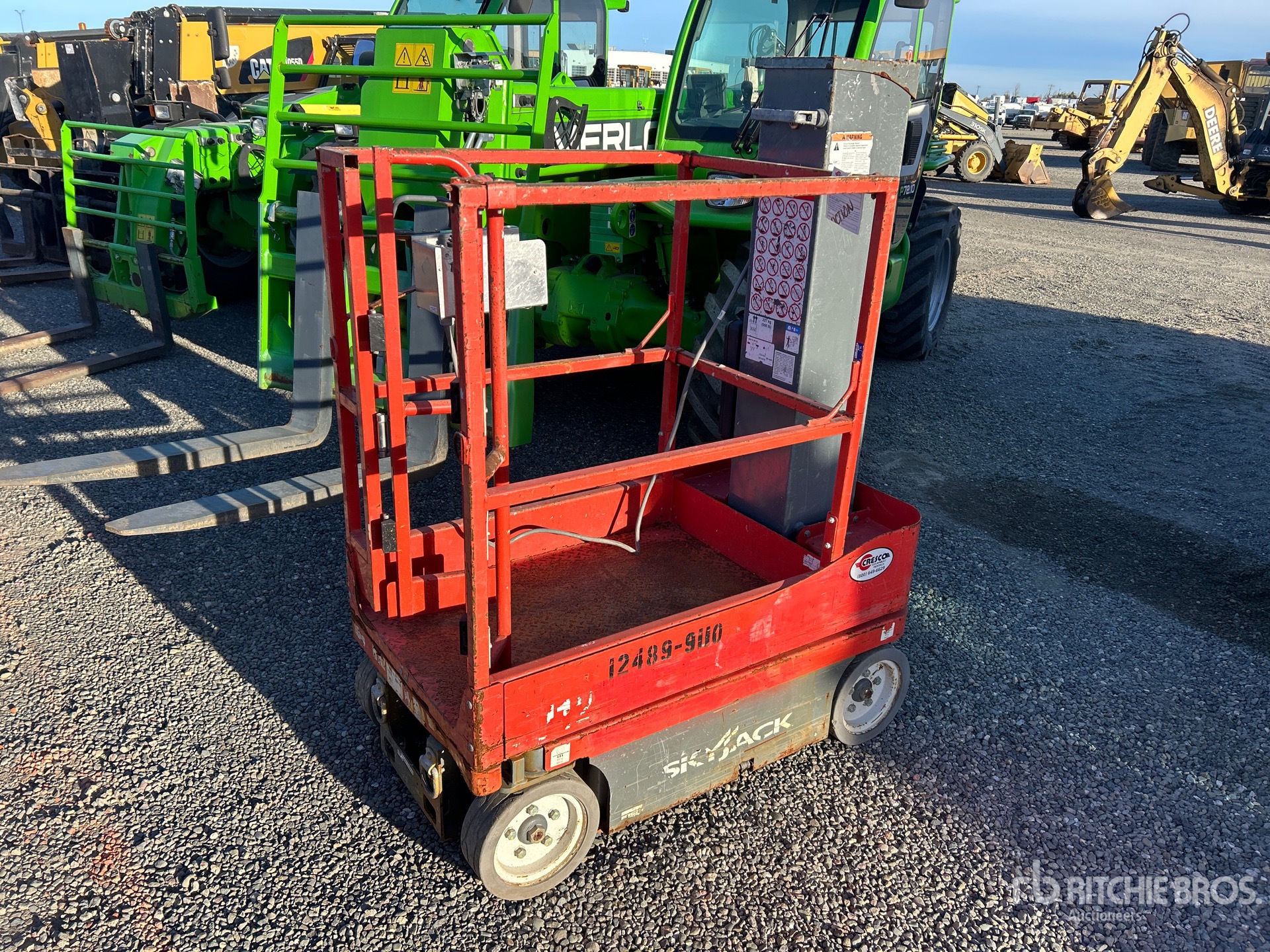 General Appearance with Featured Photo