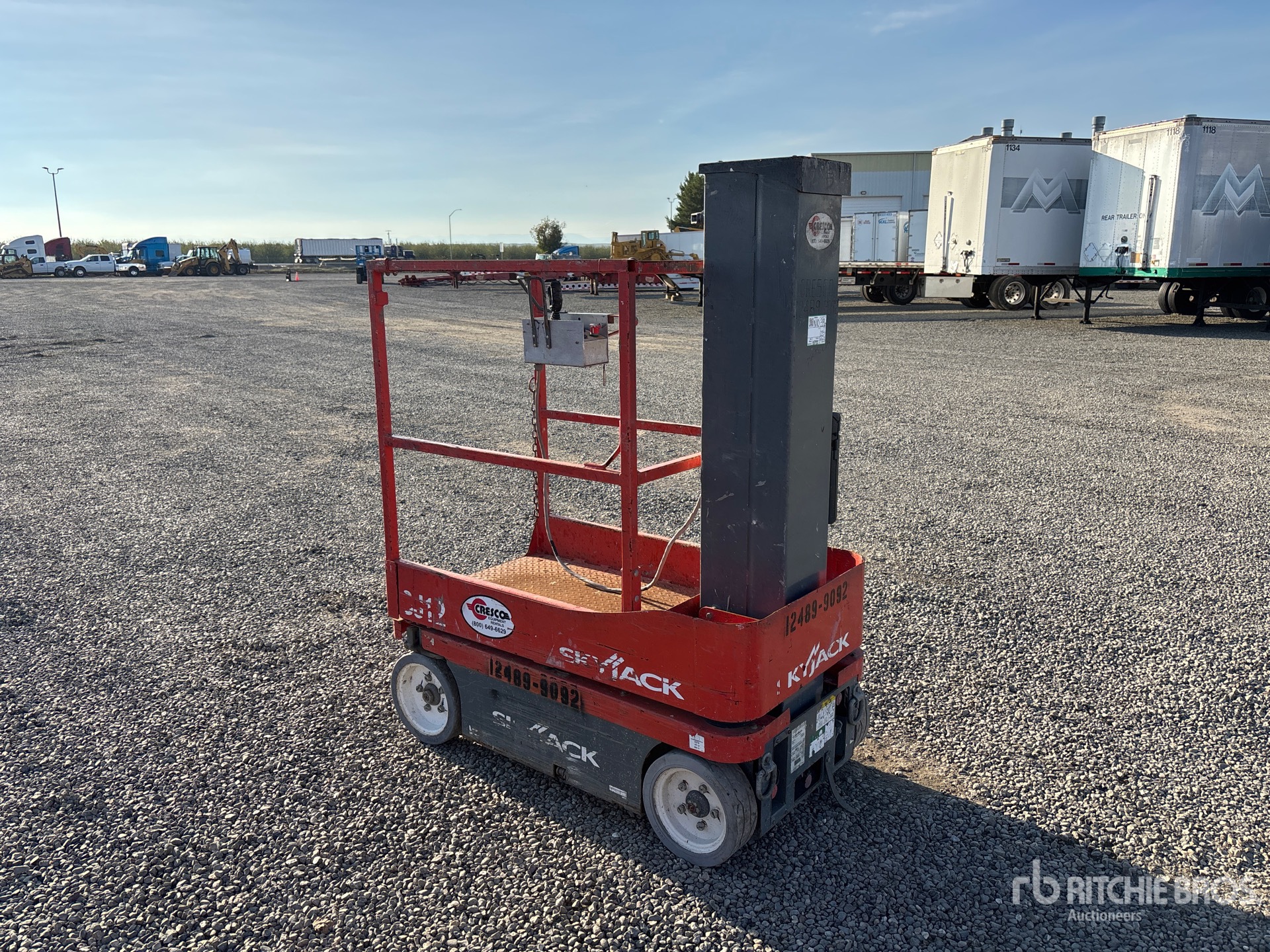 General Appearance with Picture, Left Rear Corner