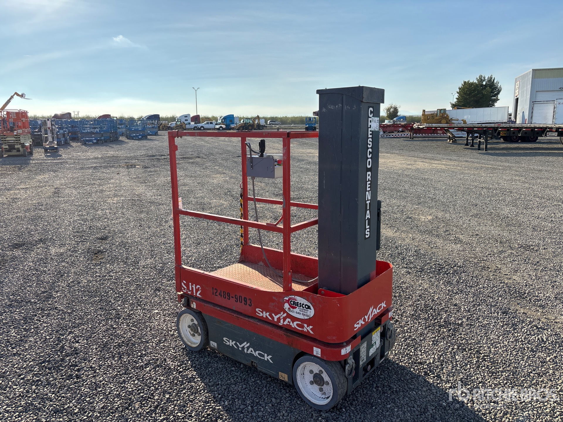 General Appearance with Picture, Left Rear Corner