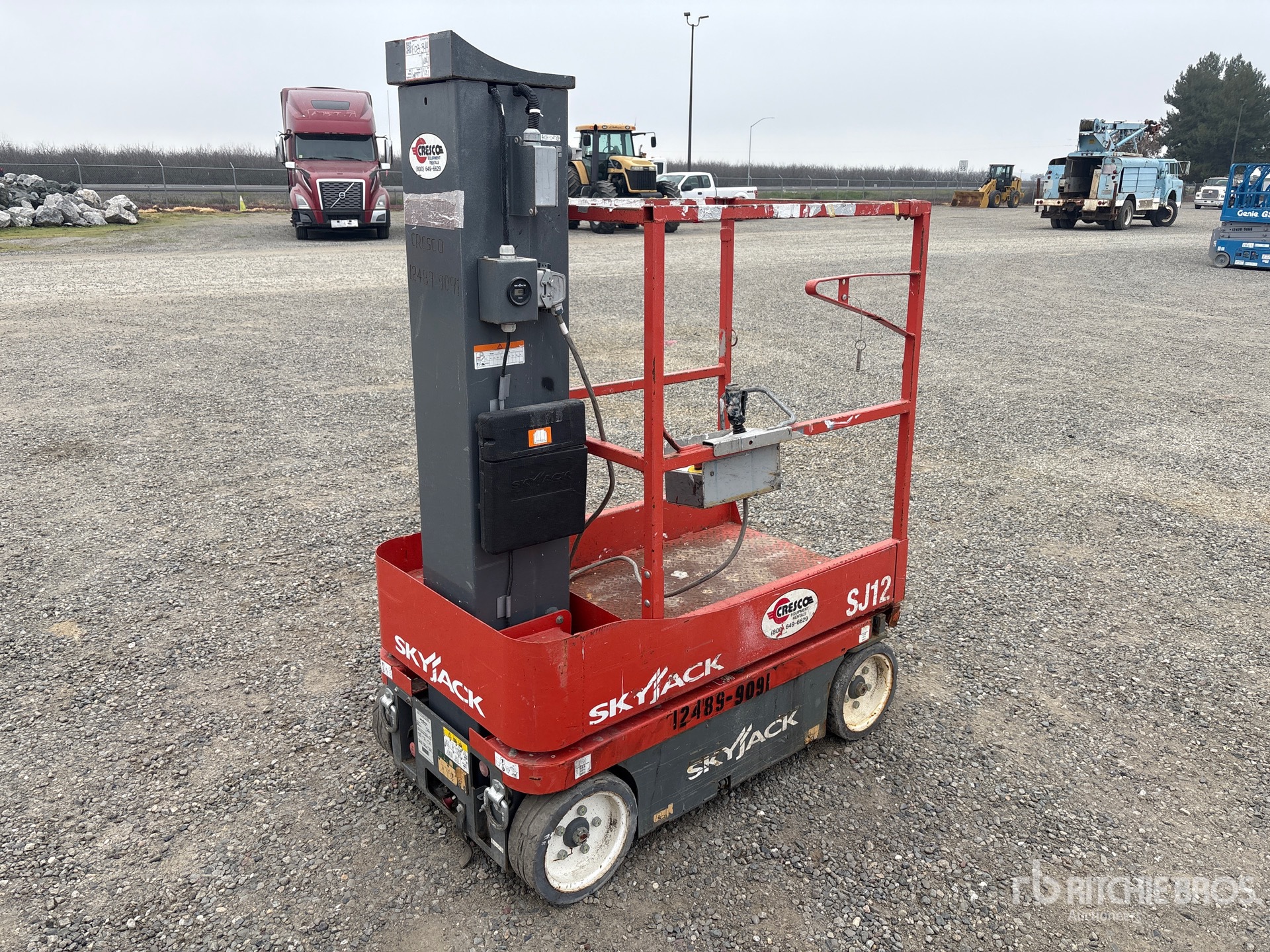 General Appearance with Picture, Right Rear Corner